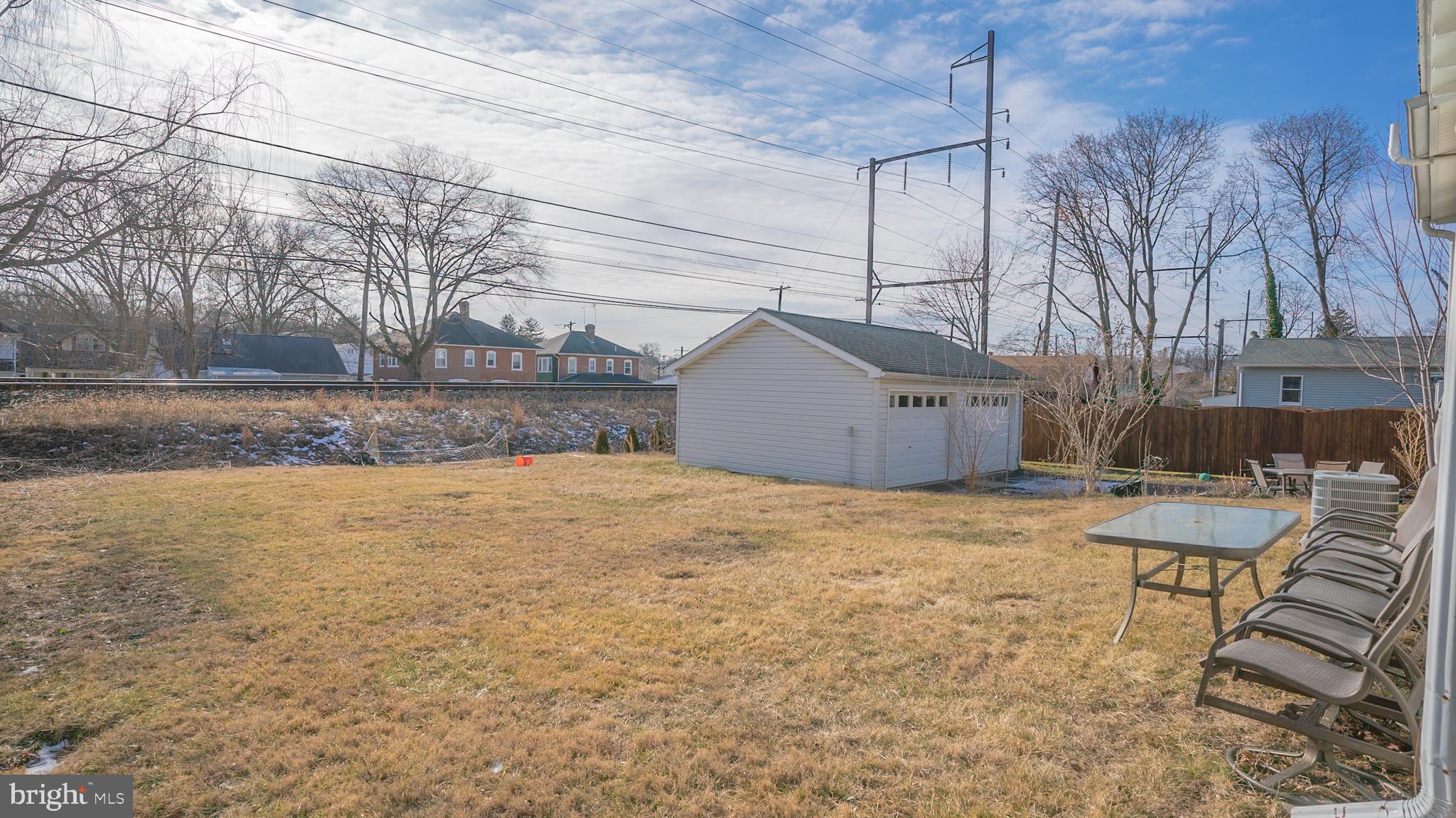 2146 MOUNT CARMEL AVENUE