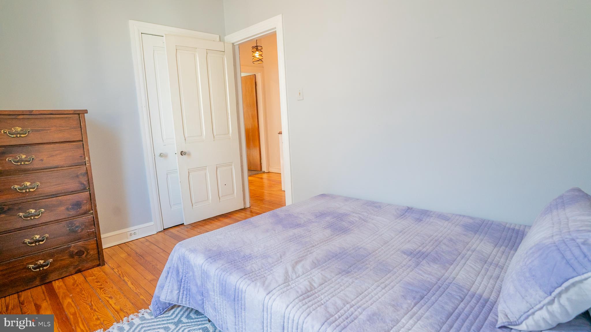 2146 MOUNT CARMEL AVENUE