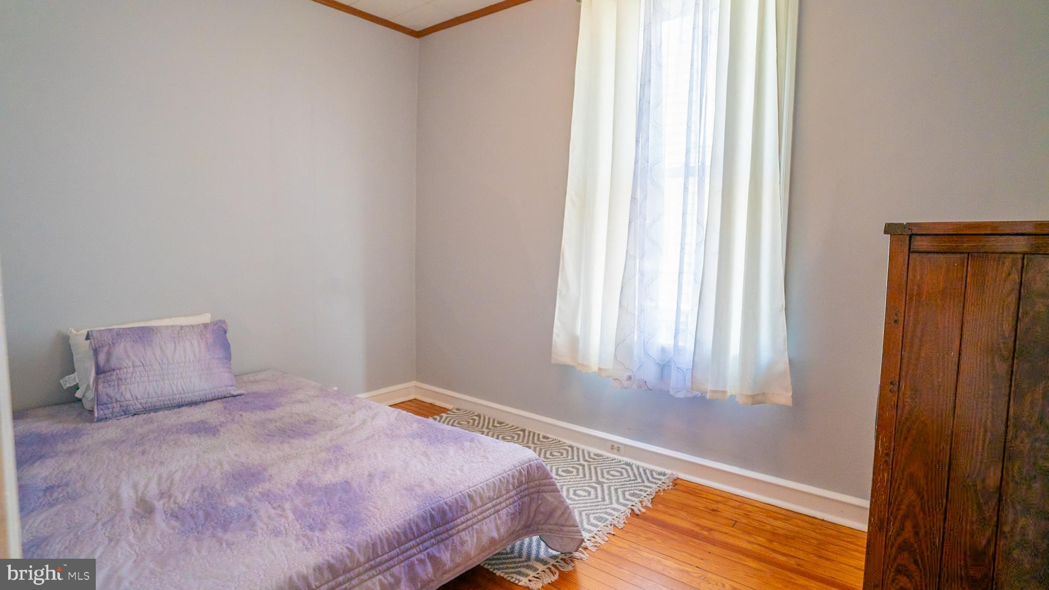 2146 MOUNT CARMEL AVENUE