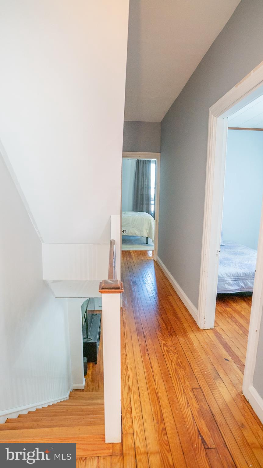 2146 MOUNT CARMEL AVENUE