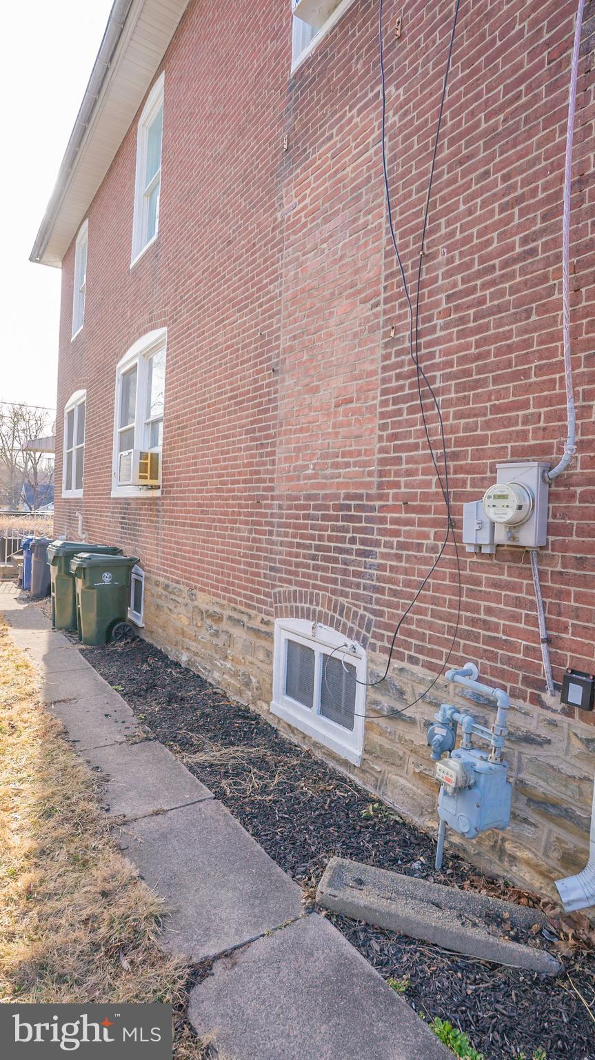 2146 MOUNT CARMEL AVENUE