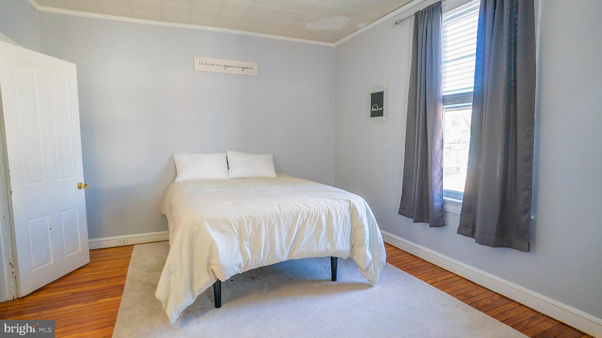 2146 MOUNT CARMEL AVENUE