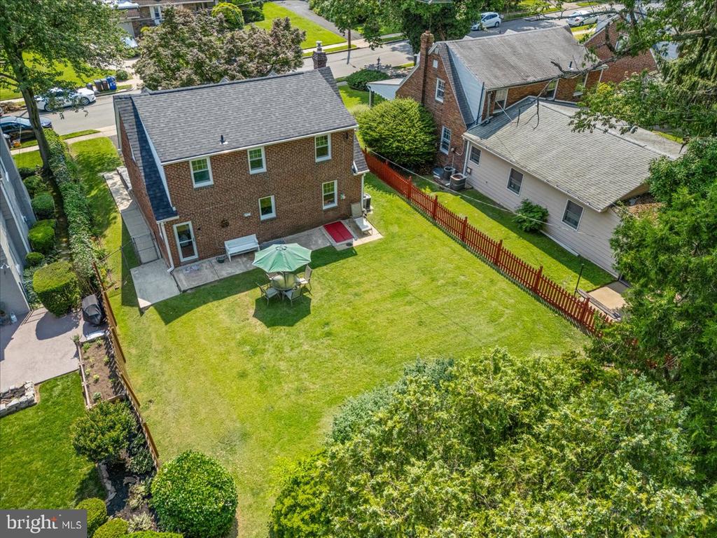 515 ARBOR ROAD