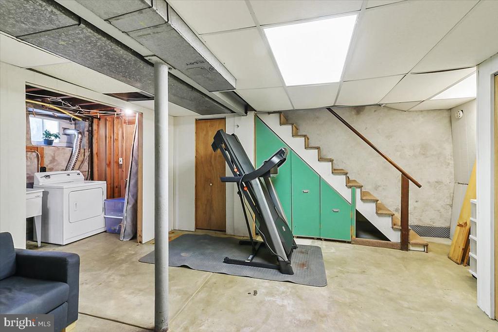 515 ARBOR ROAD