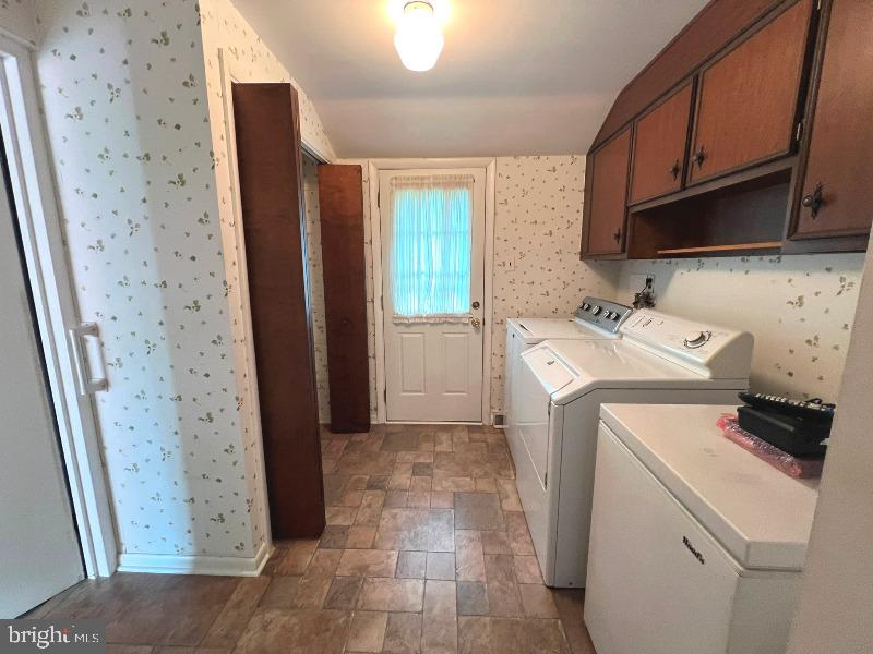 2205 CROSS ROAD