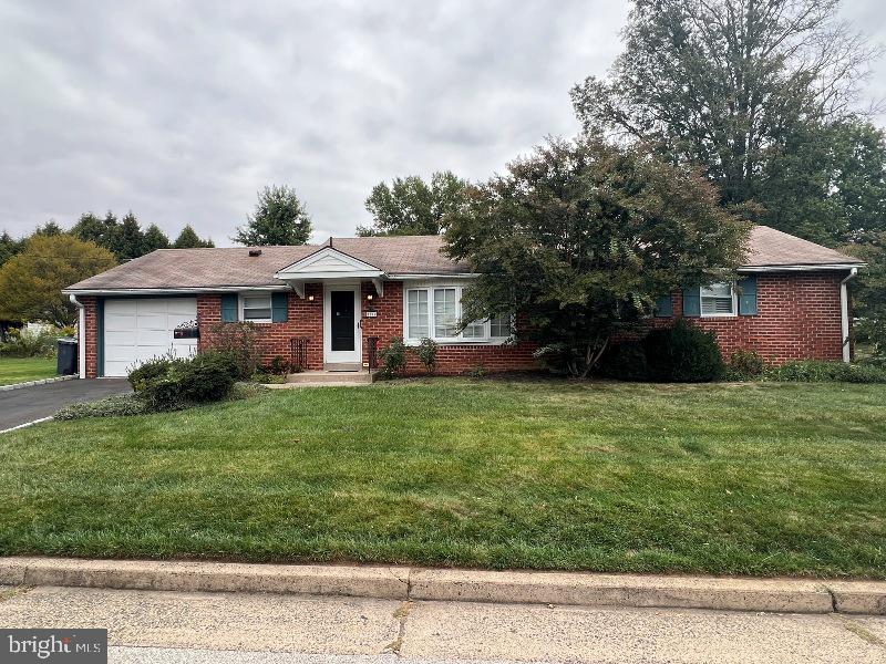 2205 CROSS ROAD