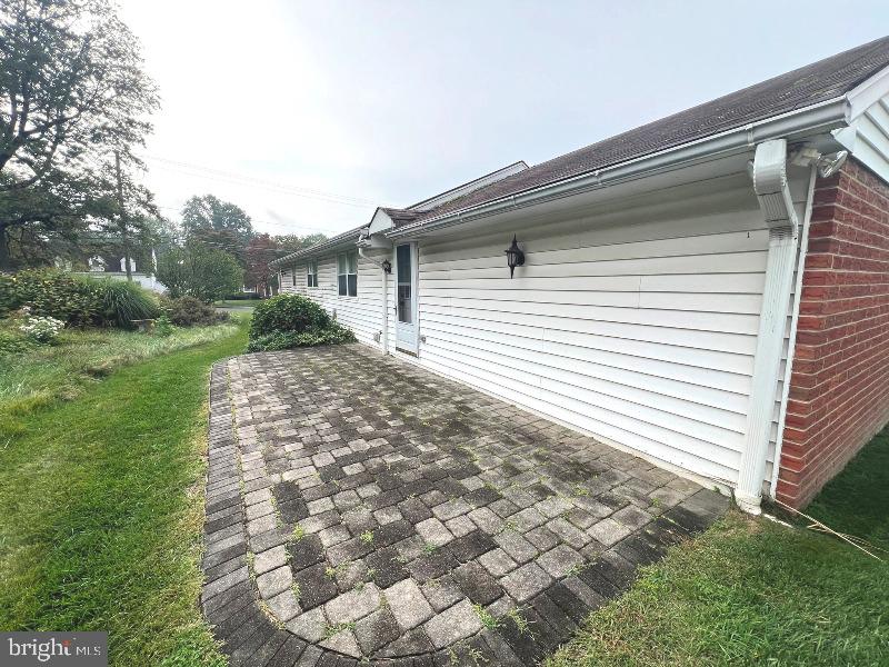 2205 CROSS ROAD