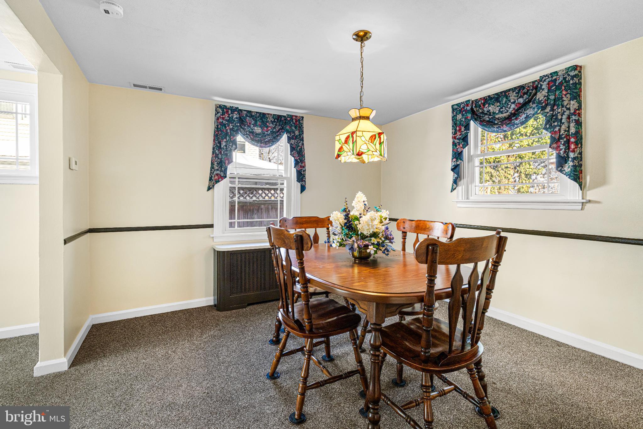 2009 PARKVIEW AVENUE