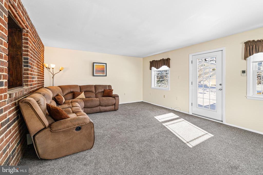 2009 PARKVIEW AVENUE