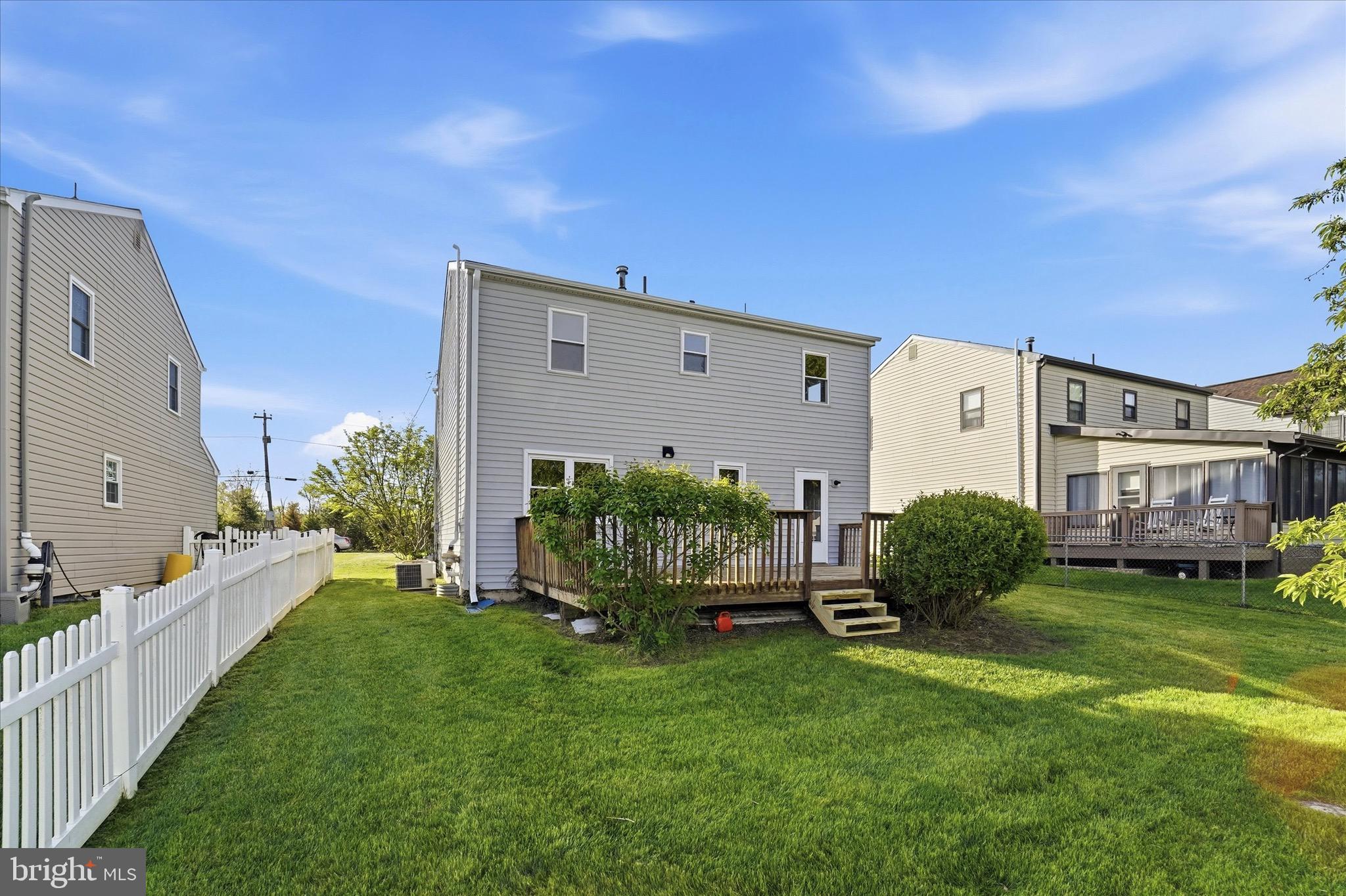 305 ROESCH AVENUE