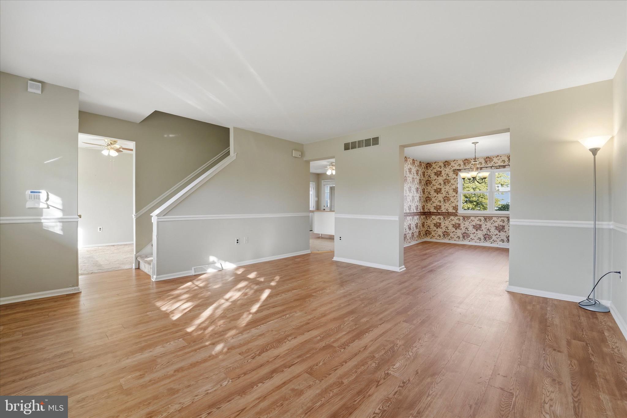 305 ROESCH AVENUE