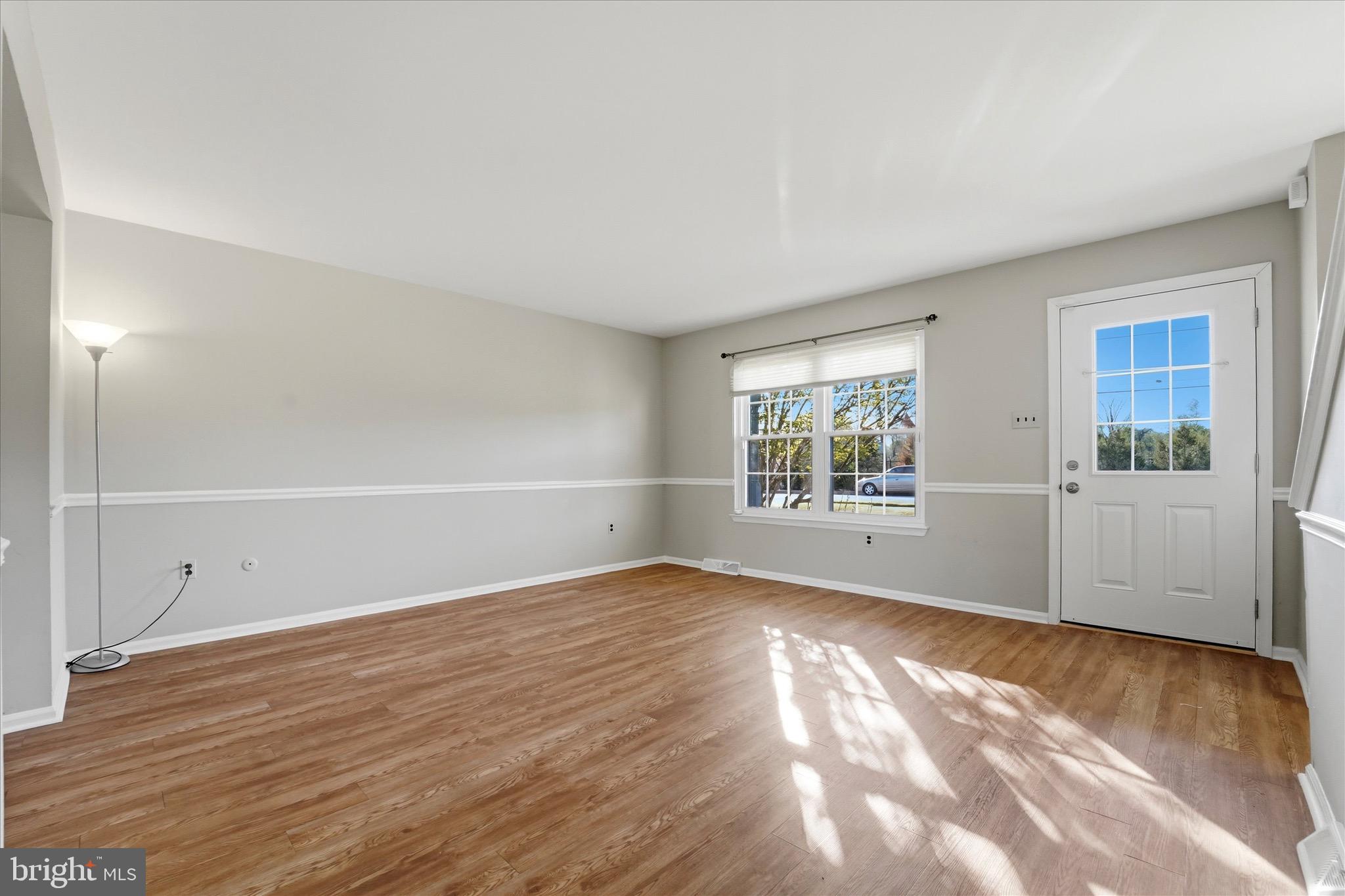 305 ROESCH AVENUE