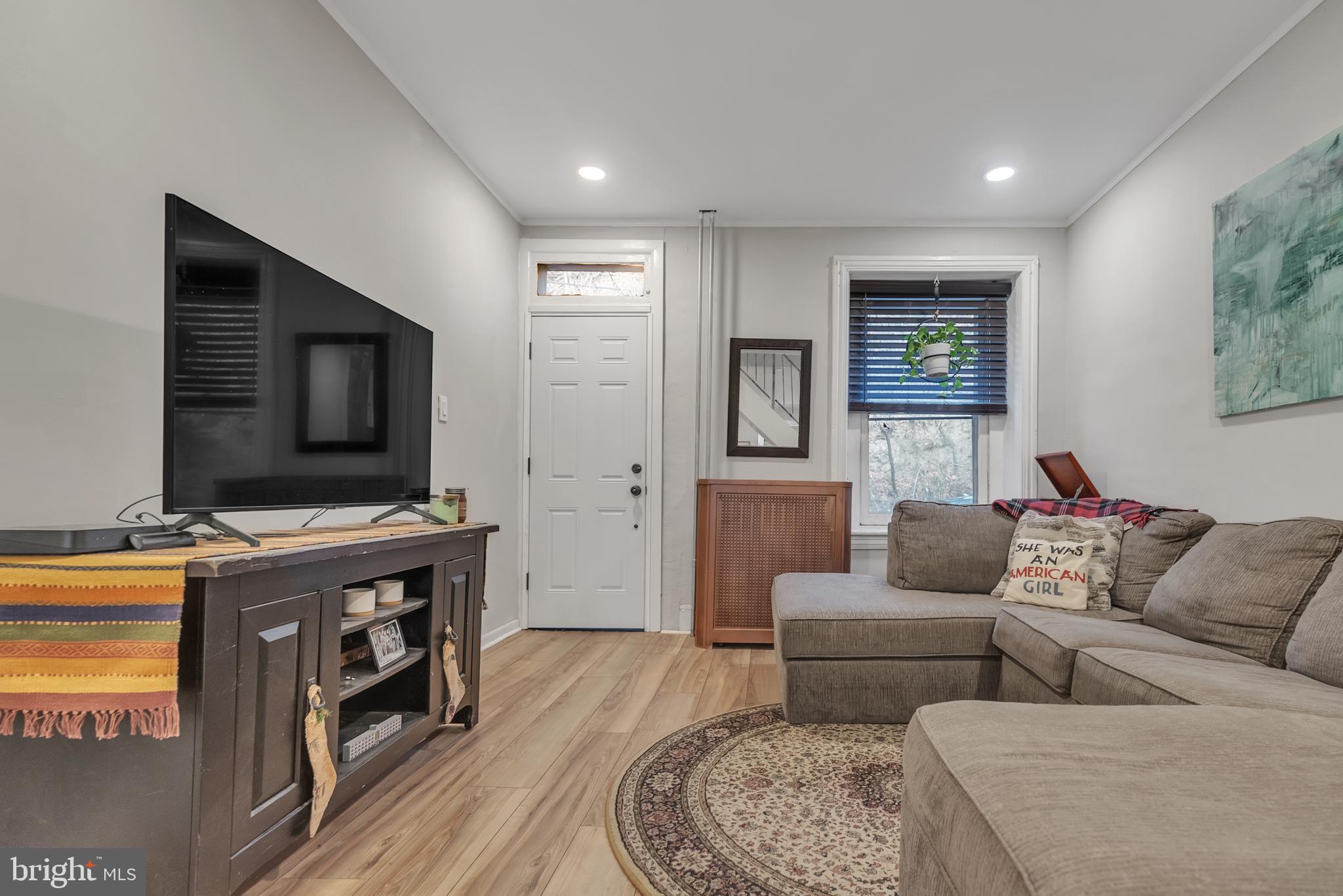 4538 SILVERWOOD STREET