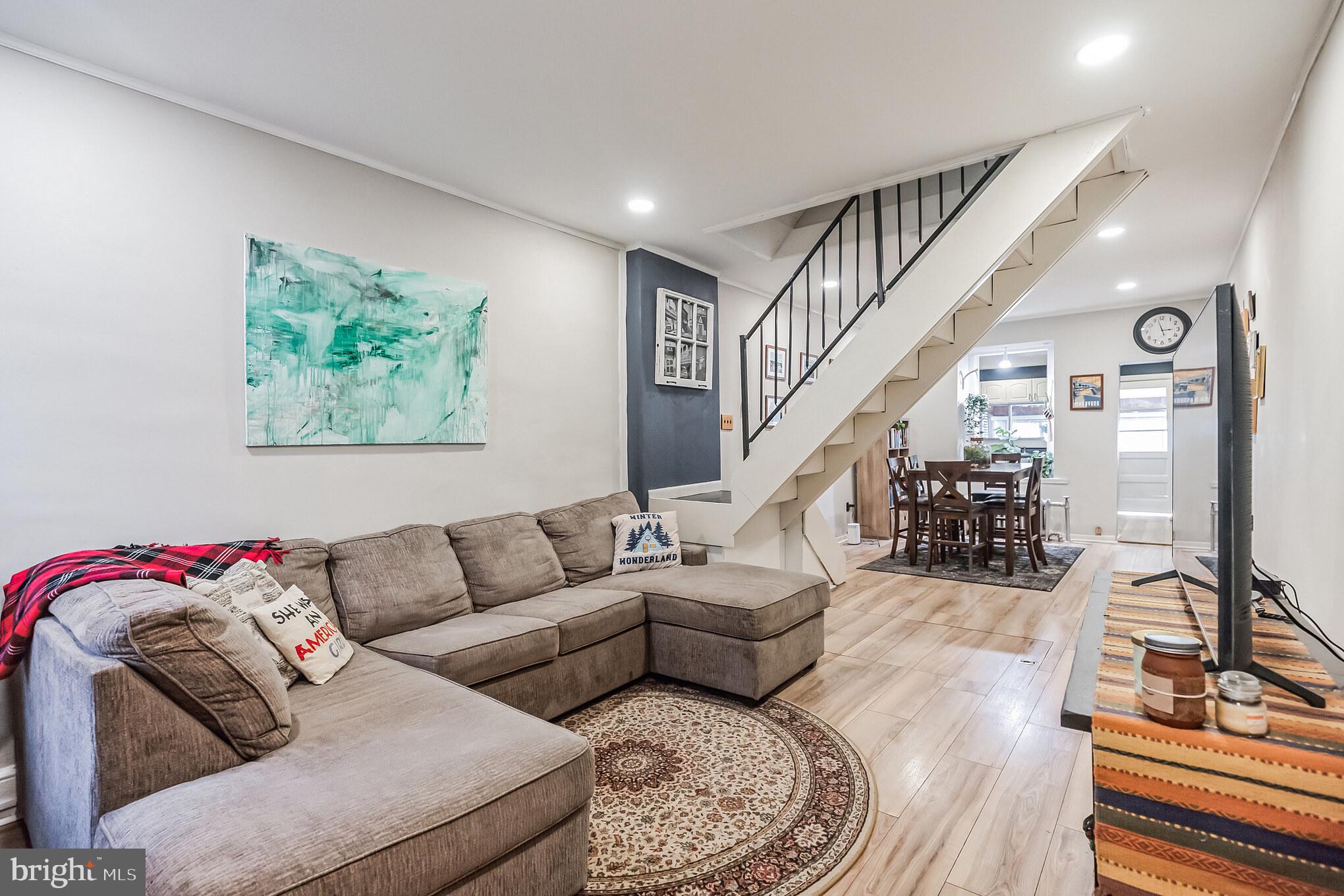 4538 SILVERWOOD STREET