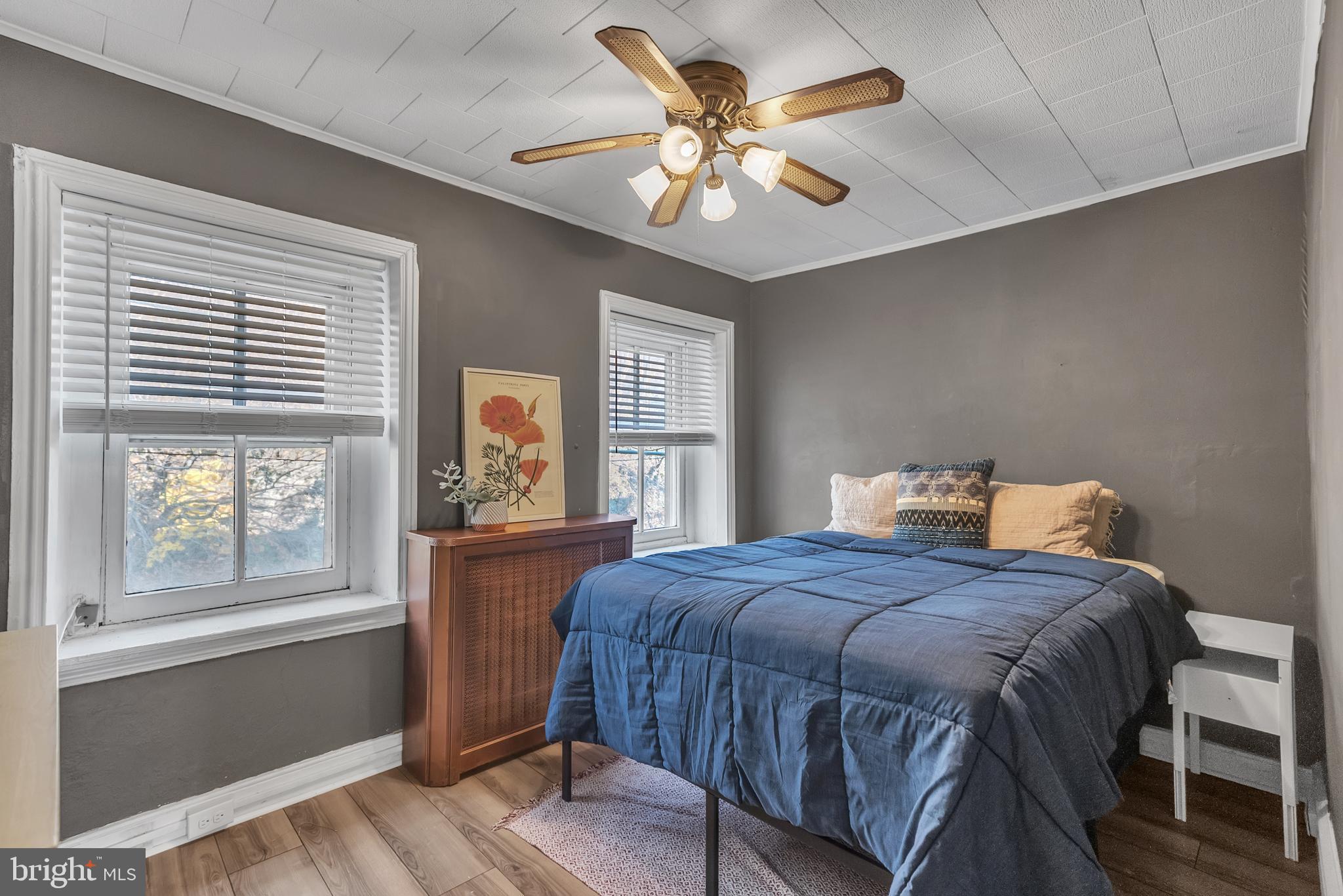 4538 SILVERWOOD STREET