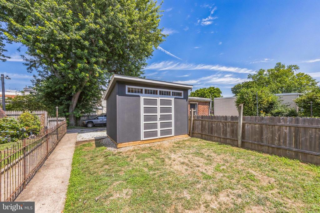 226 RECTOR STREET