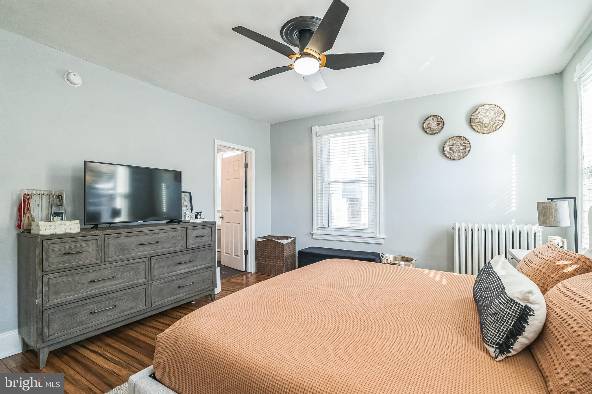 300 LEVERINGTON AVENUE