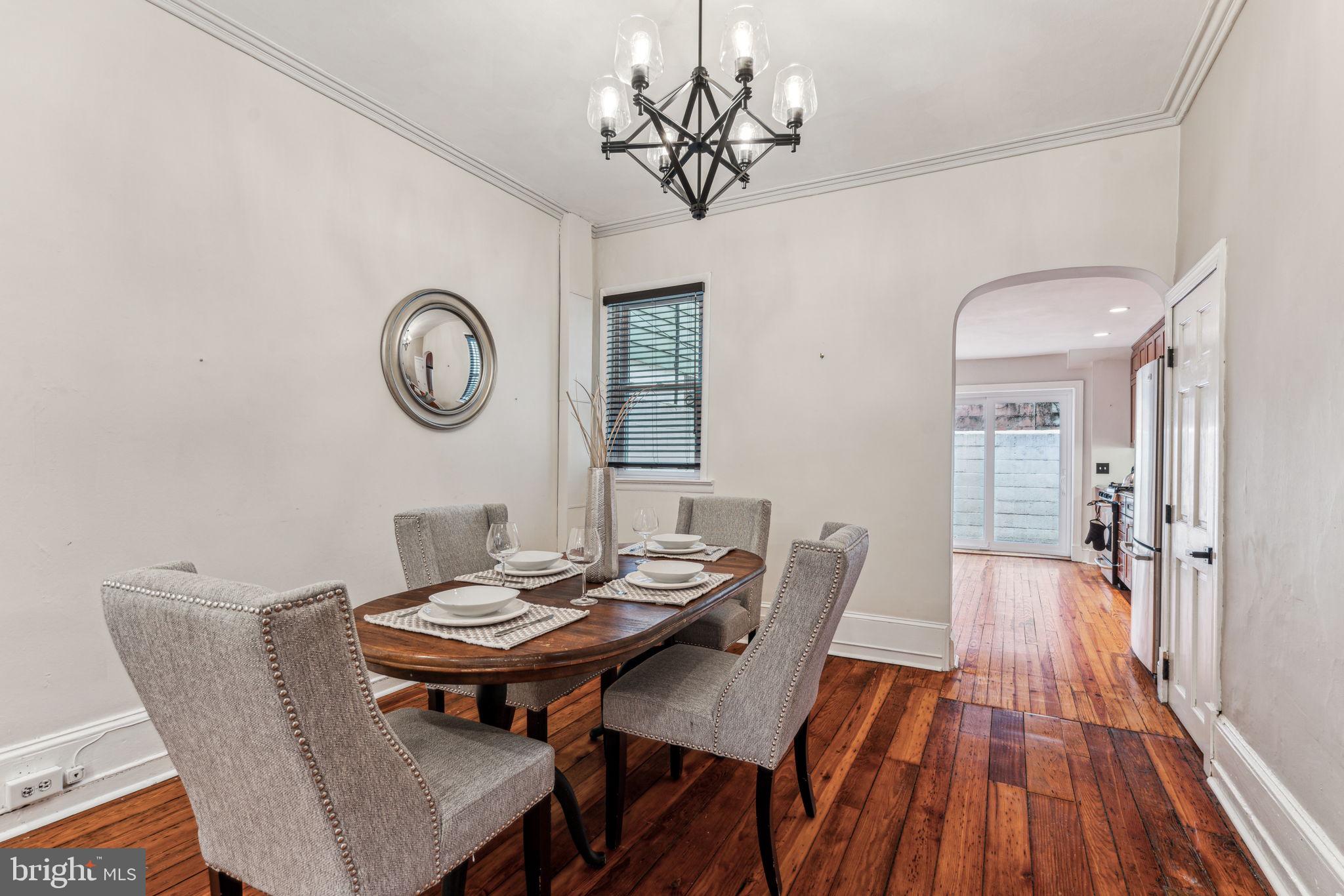 2039 BRANDYWINE STREET