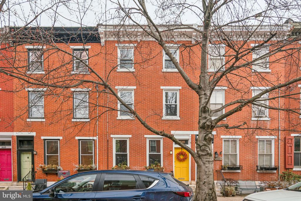 2039 BRANDYWINE STREET