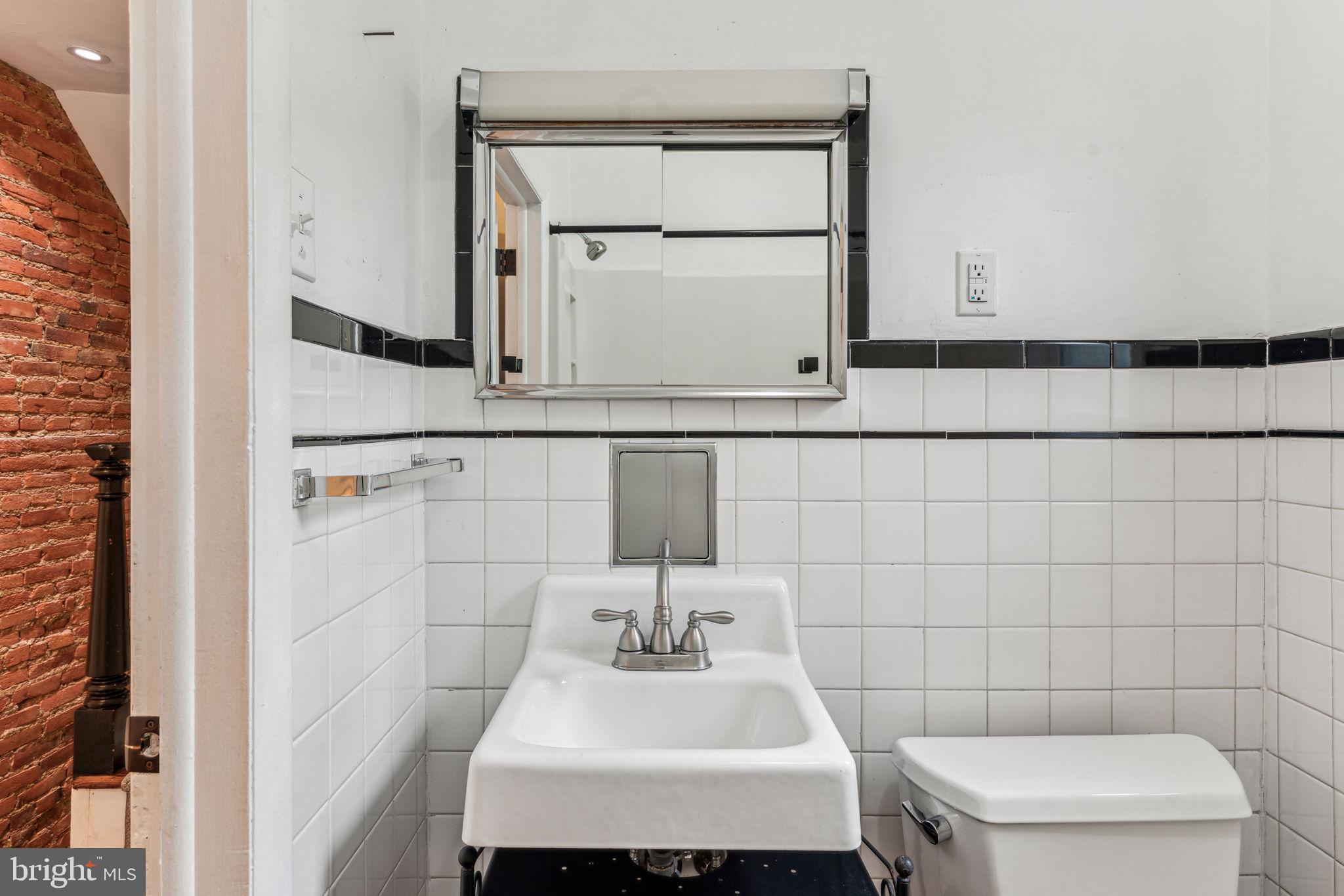 2039 BRANDYWINE STREET