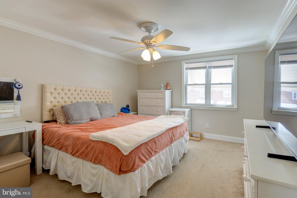 203 OVERLOOK ROAD