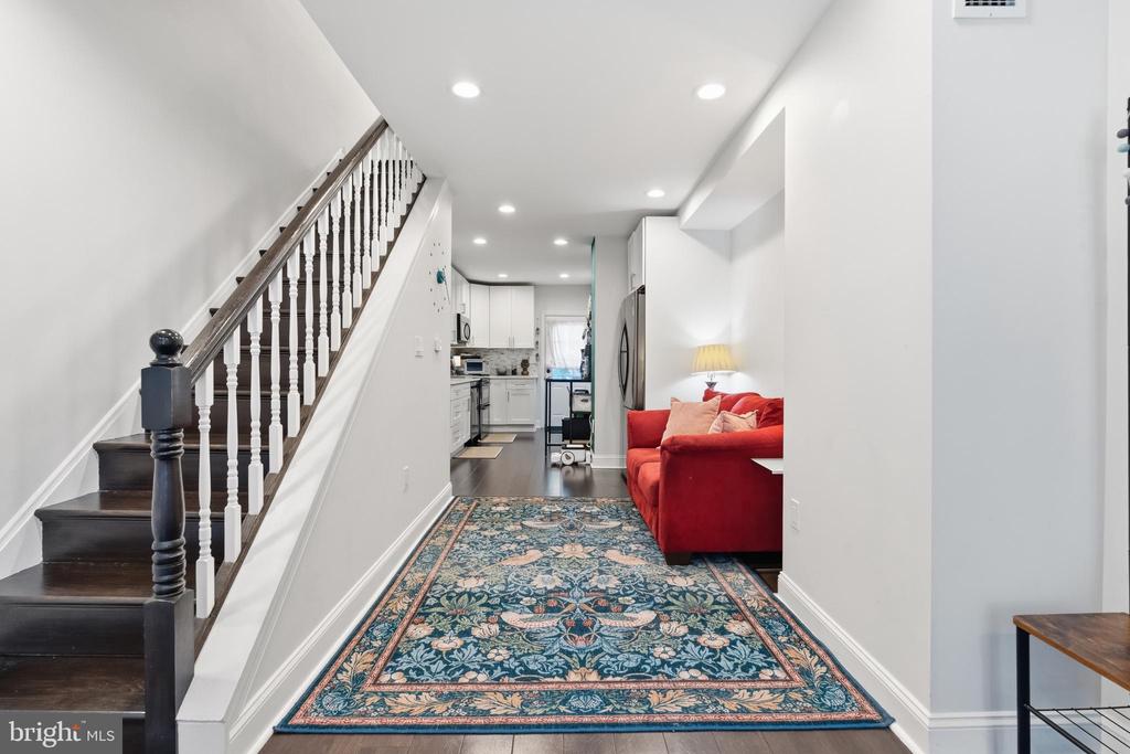 2314 EMERALD STREET