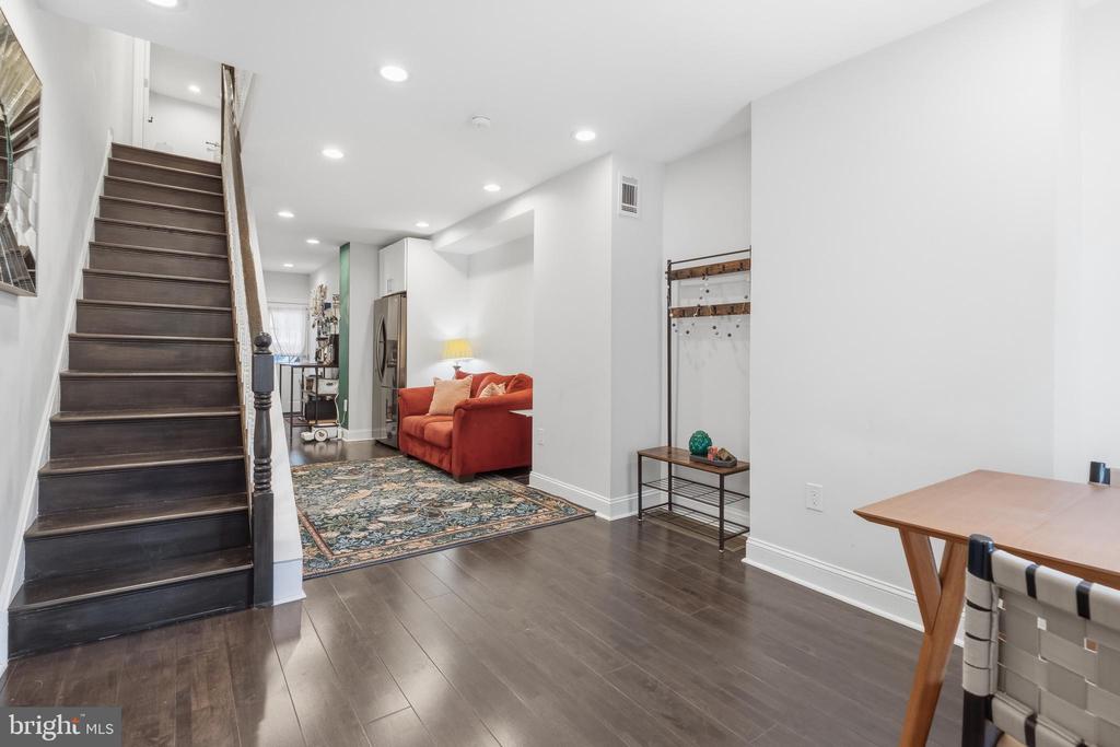 2314 EMERALD STREET