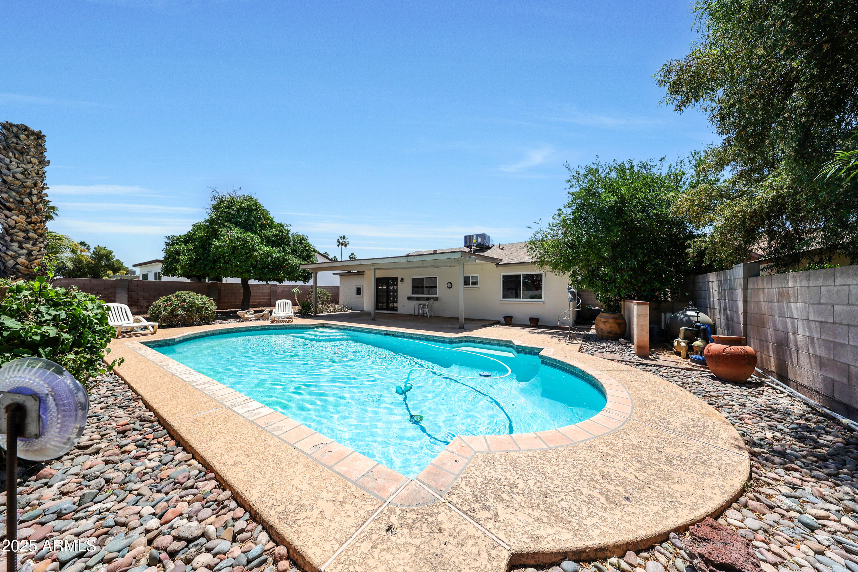 730 W Curry Street