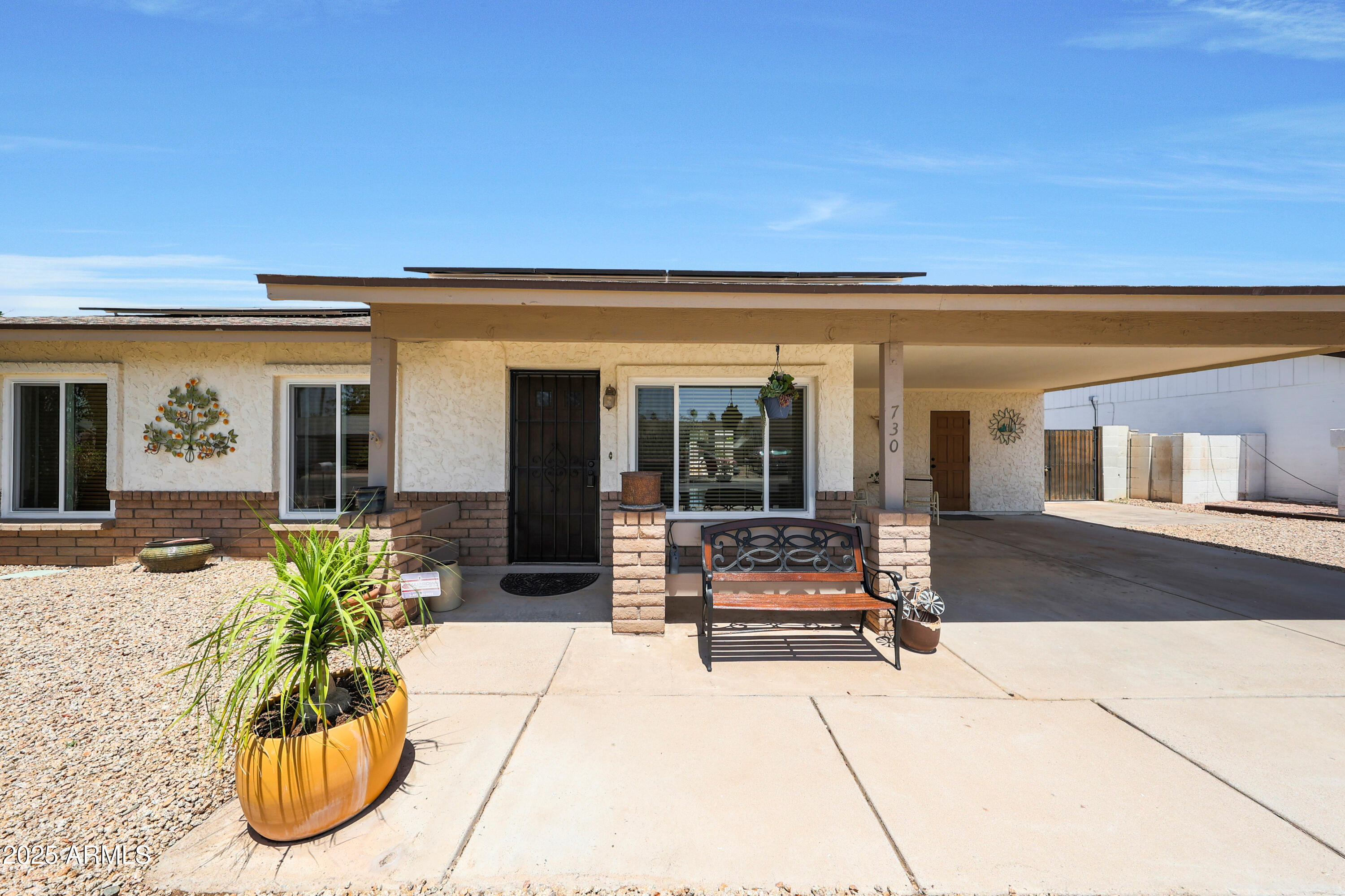 730 W Curry Street