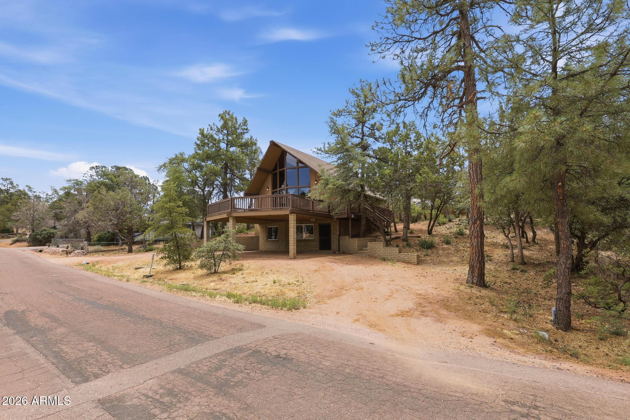 517 E TIMBER Drive
