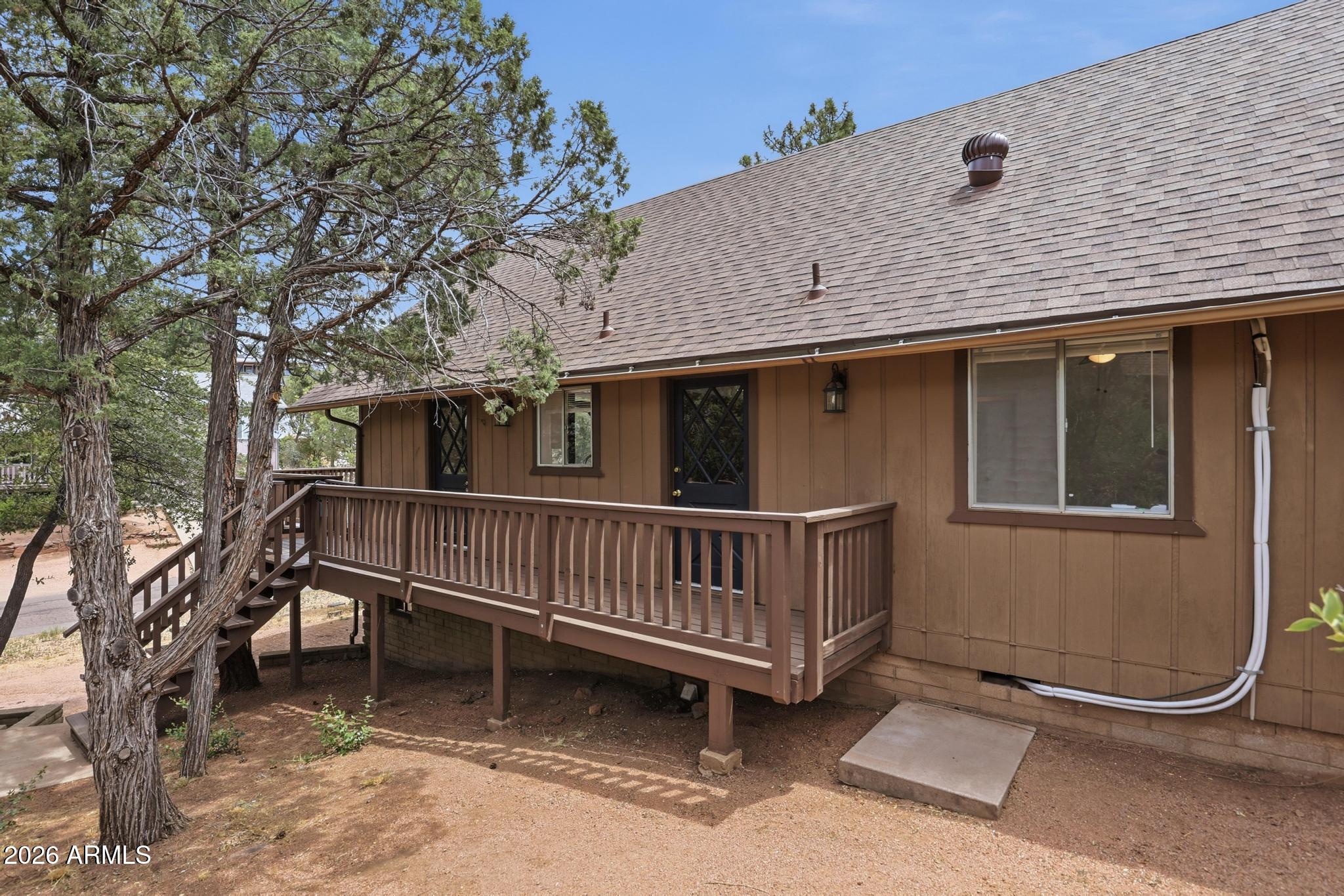 517 E TIMBER Drive