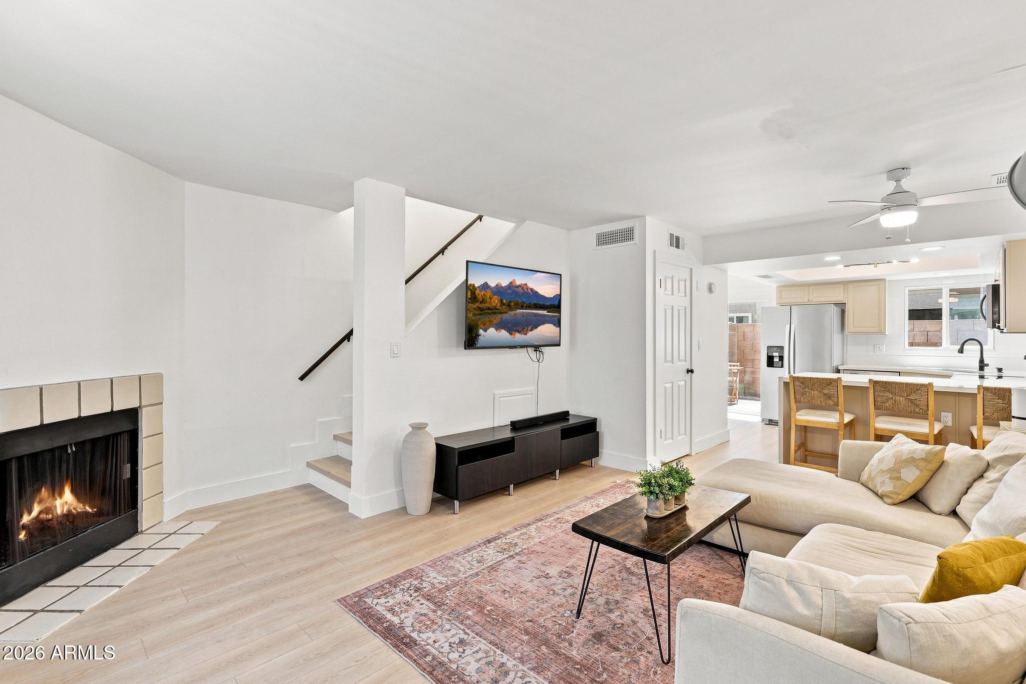 1055 W 5TH Street 10