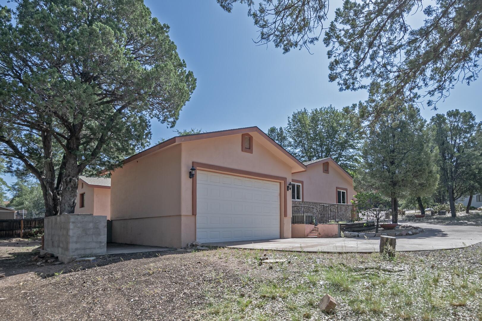 1430 N EASY Street
