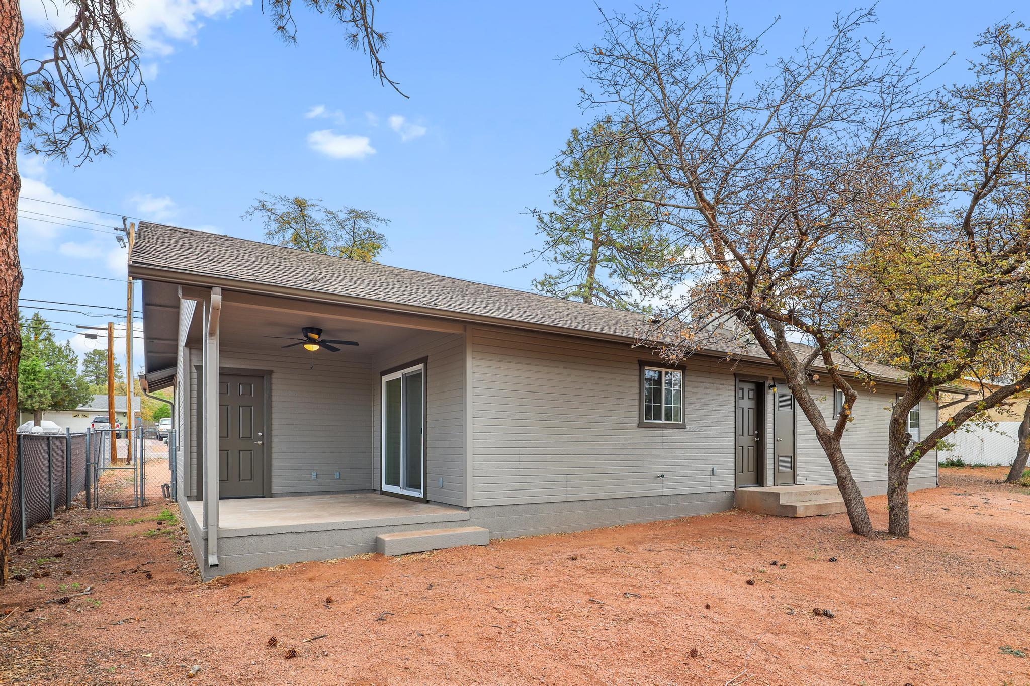 805 E Frontier Street