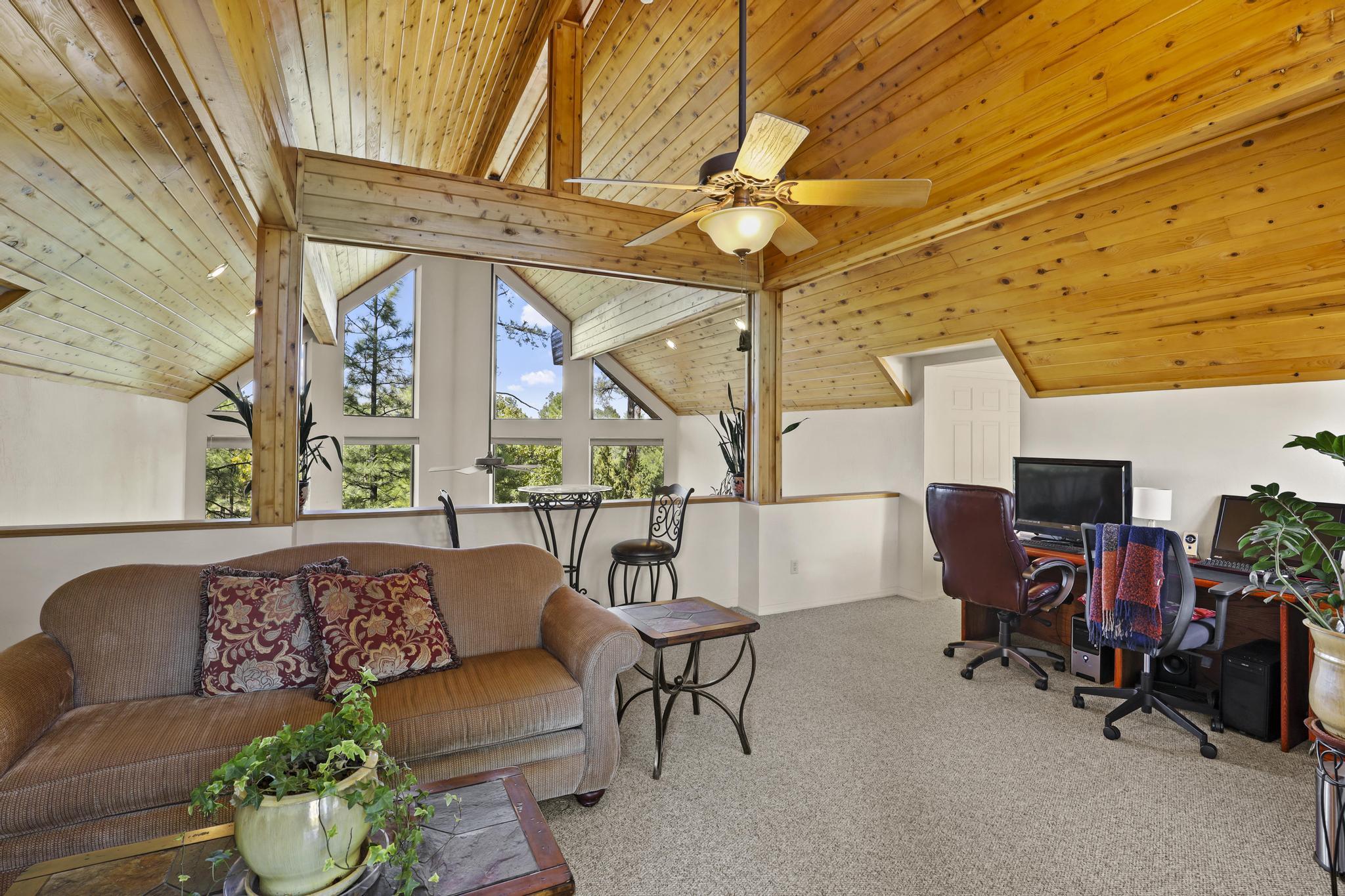2812 Hidden Creek Circle