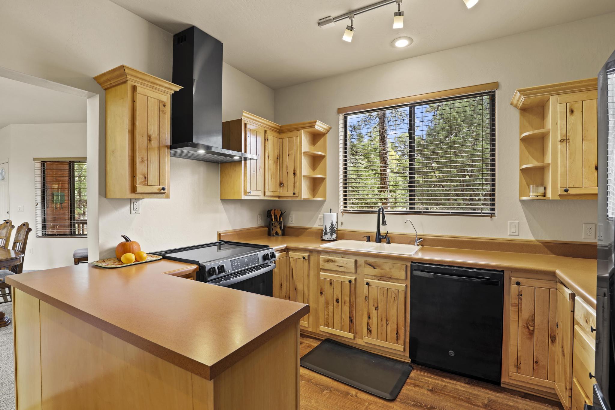2812 Hidden Creek Circle