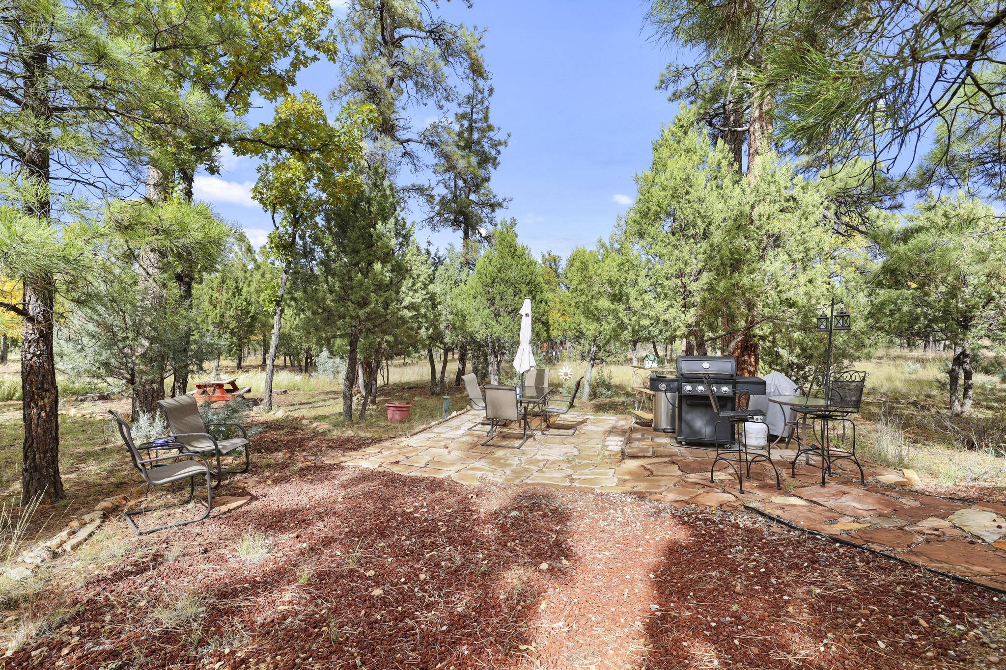 2812 Hidden Creek Circle