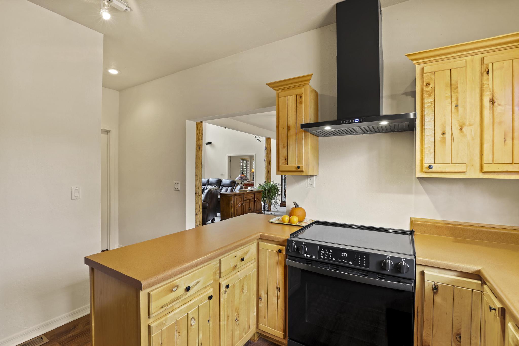 2812 Hidden Creek Circle