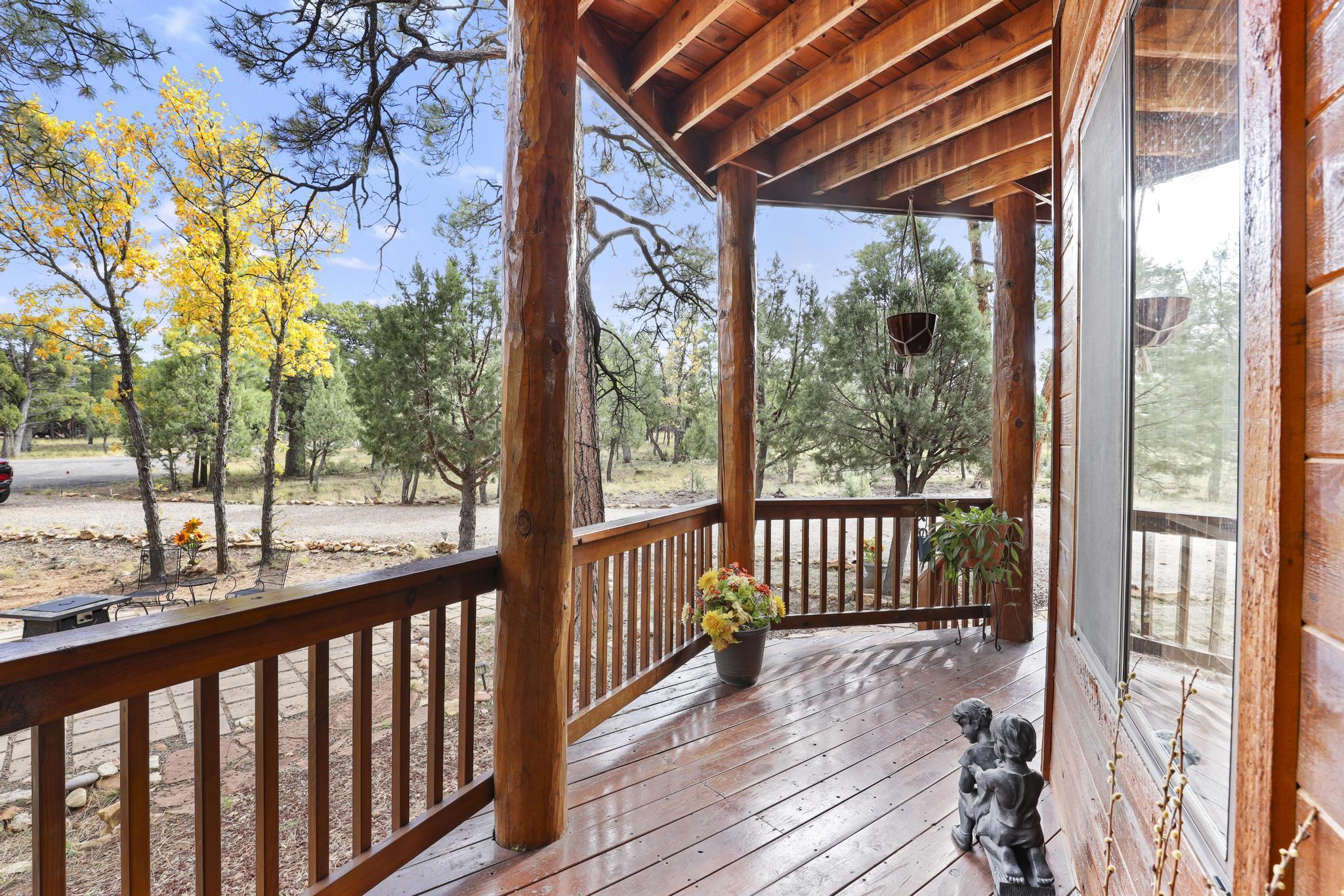 2812 Hidden Creek Circle