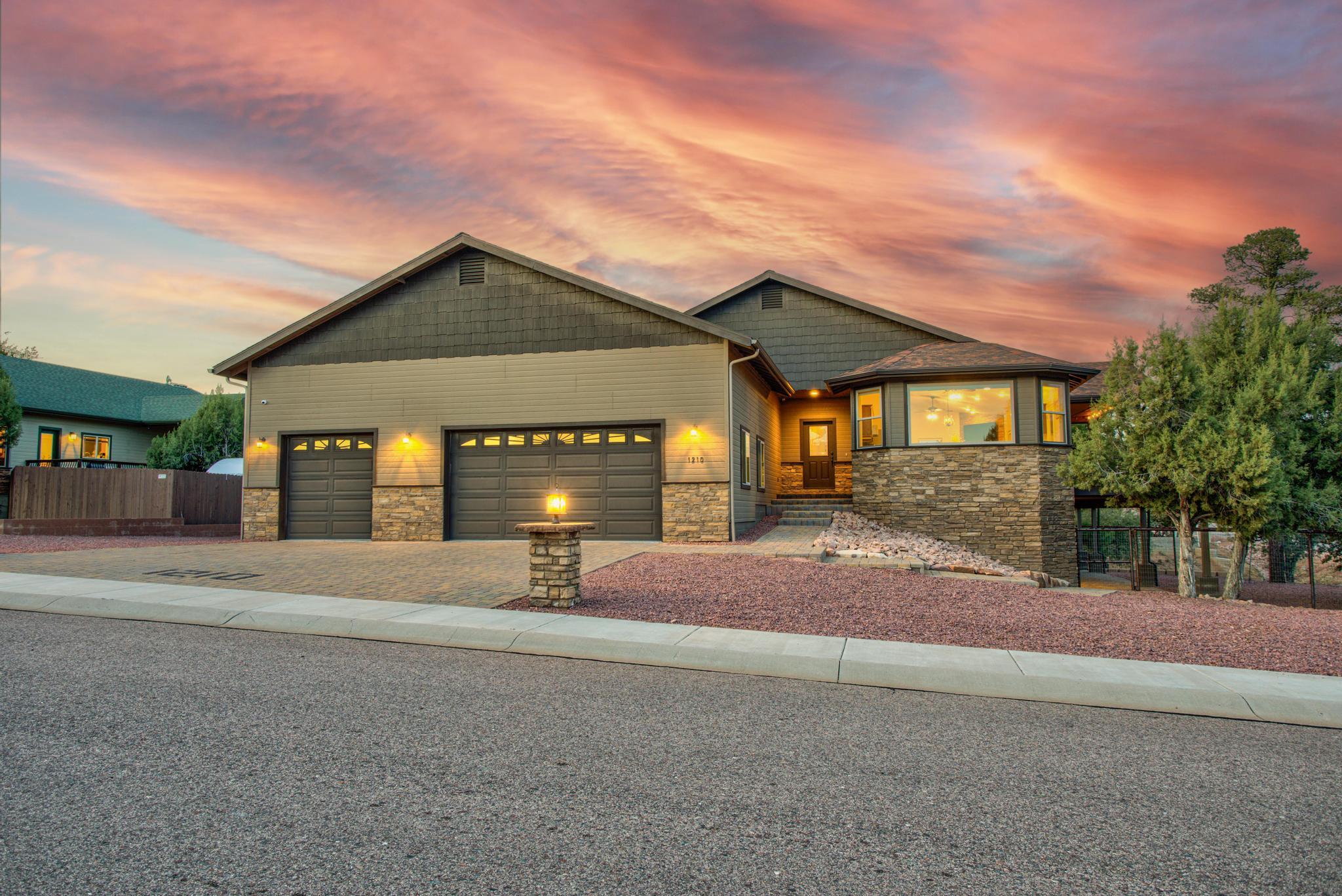 1210 E Heather Court