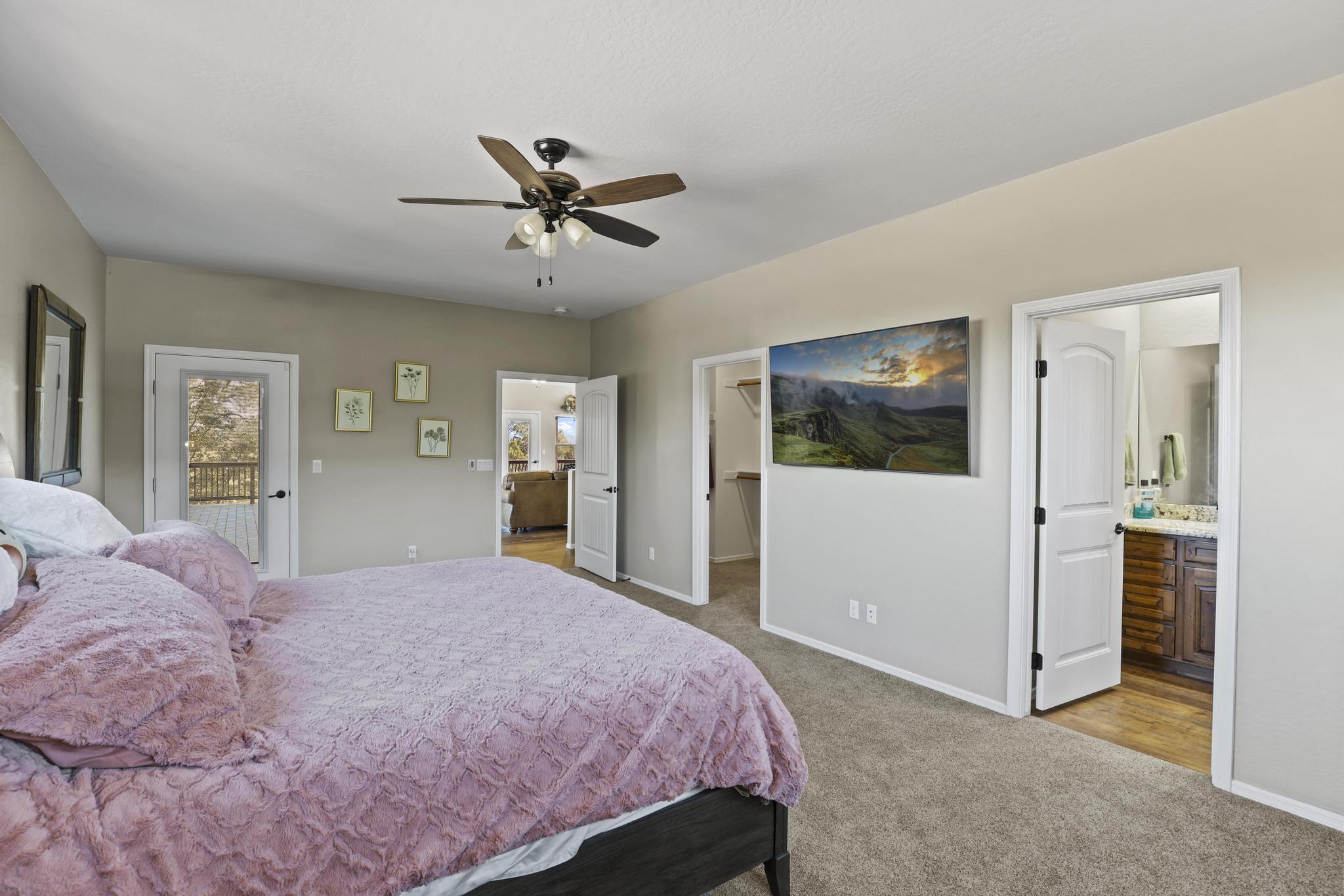 1210 E Heather Court