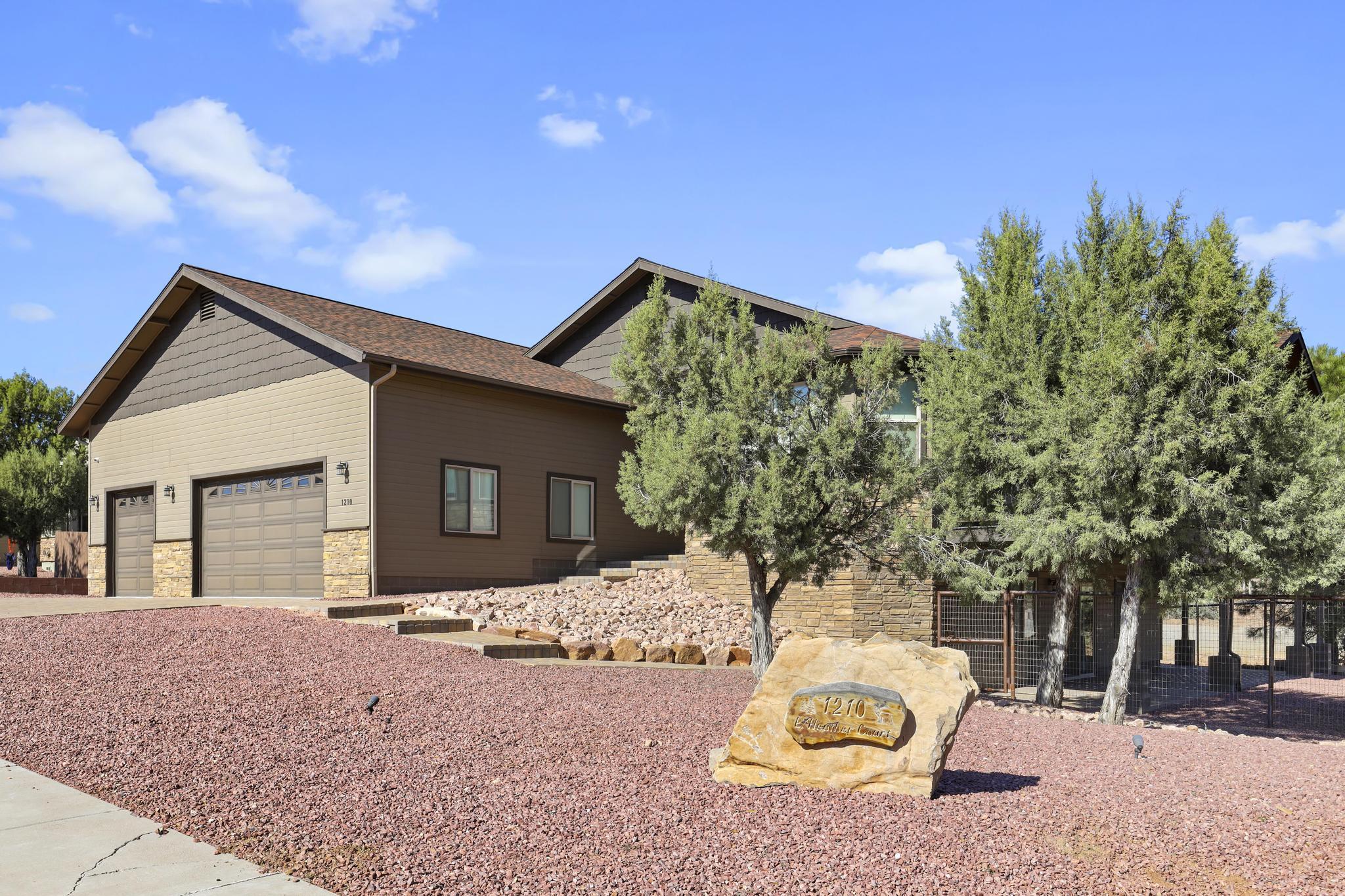 1210 E Heather Court