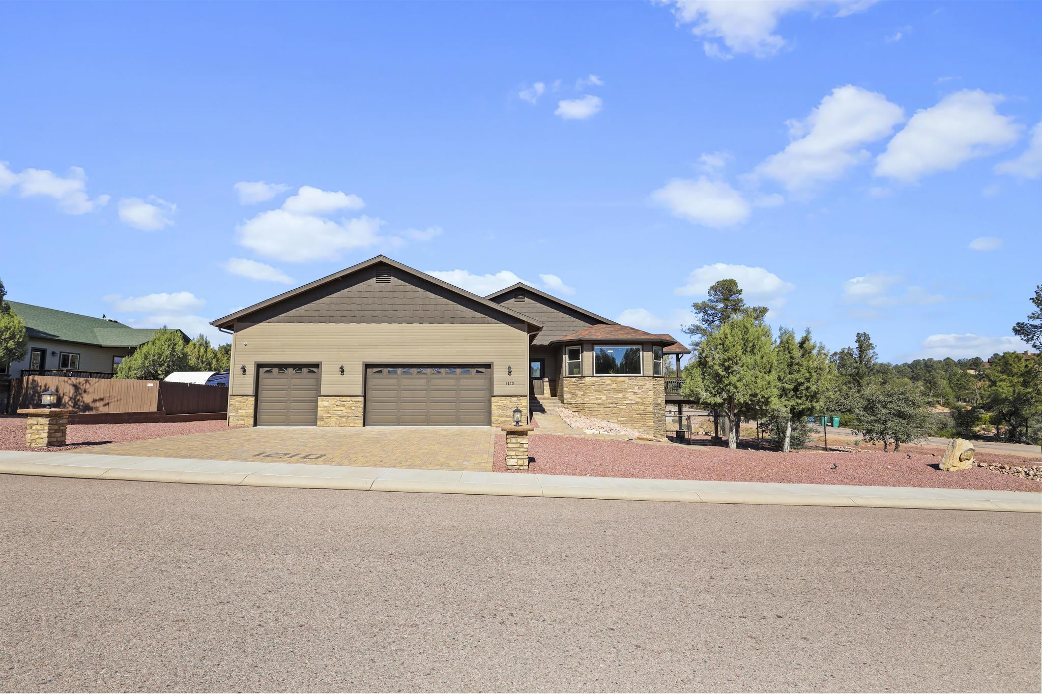 1210 E Heather Court
