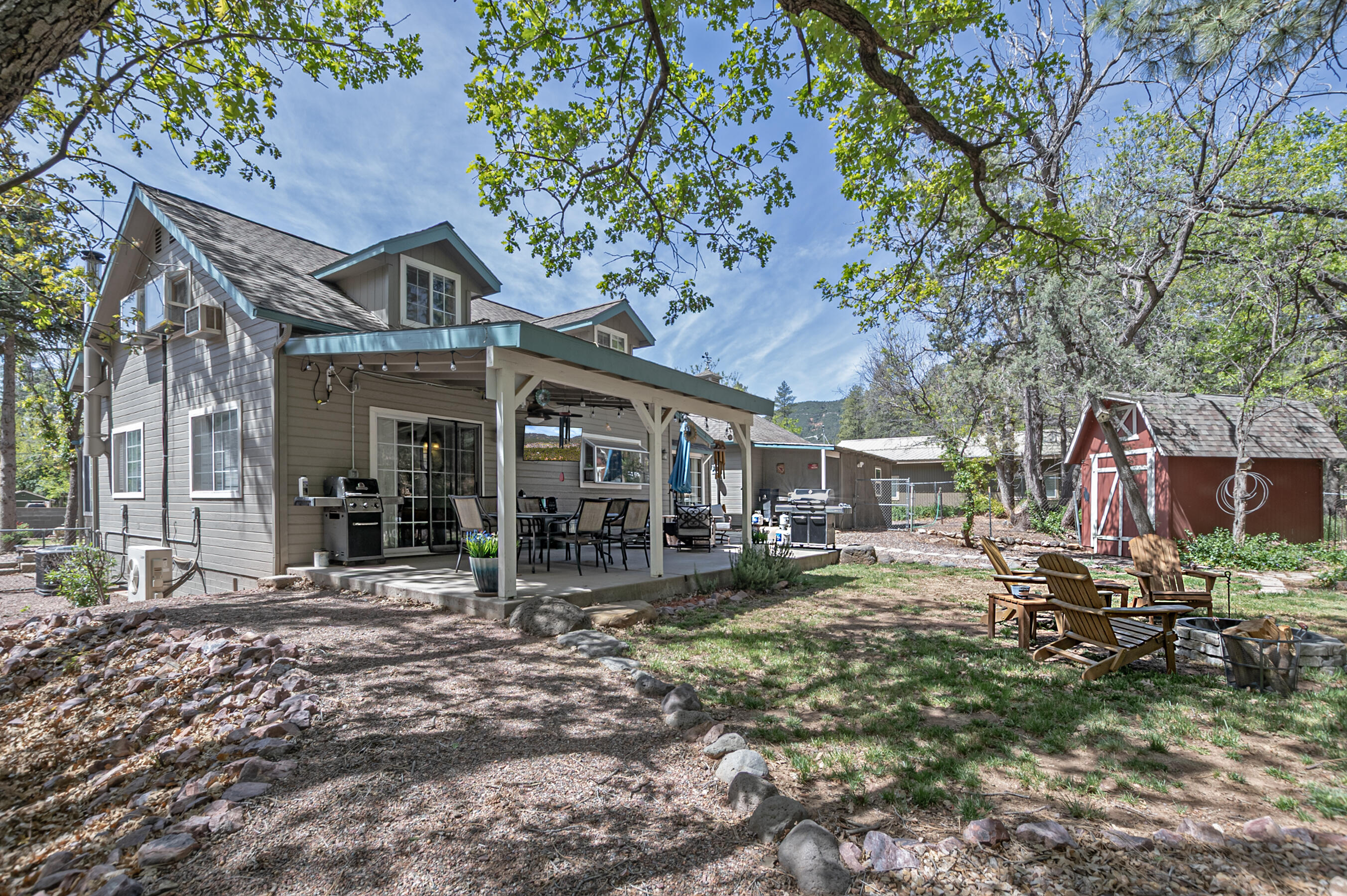 6450 W Woodland Walk