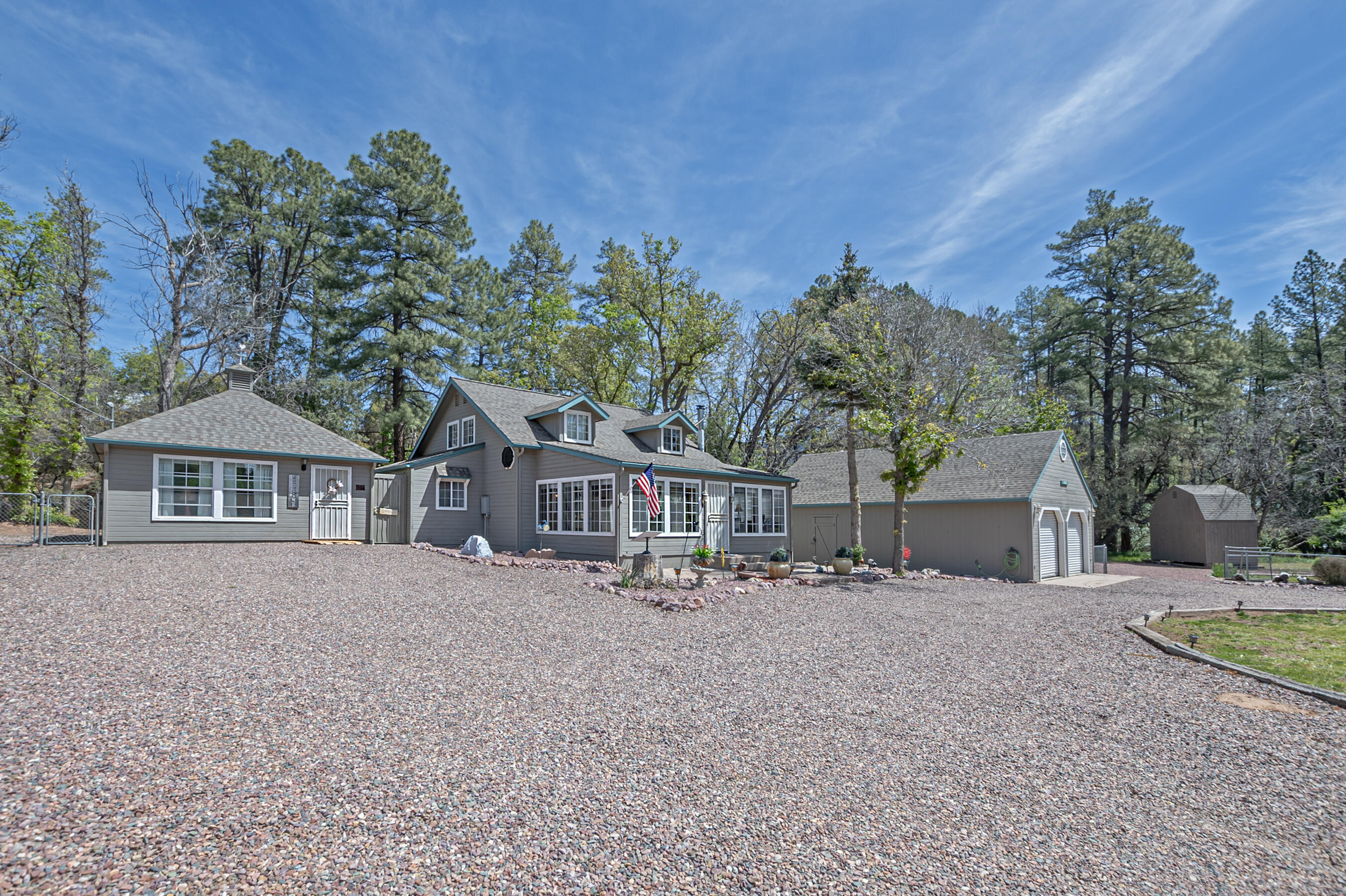 6450 W Woodland Walk