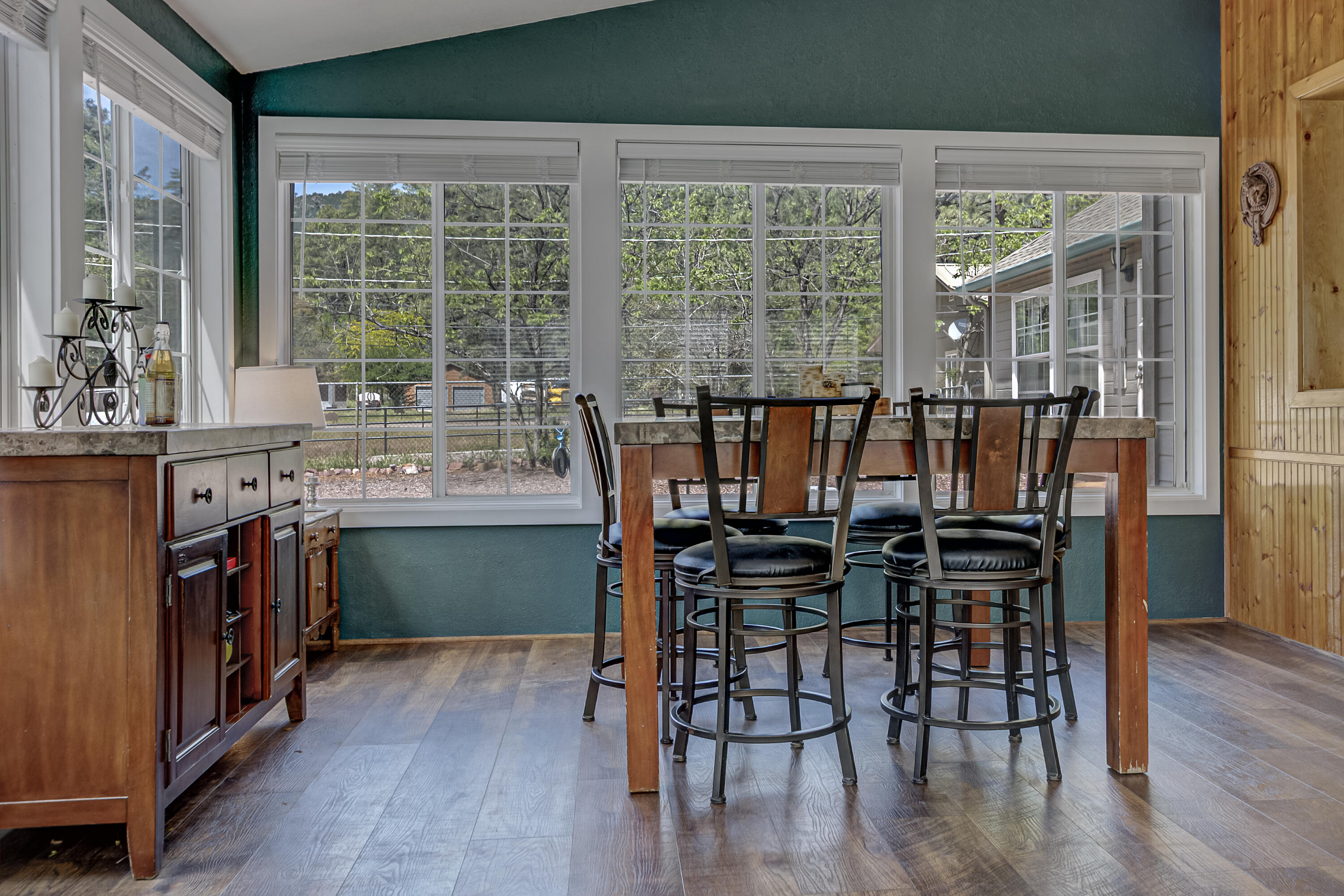 6450 W Woodland Walk