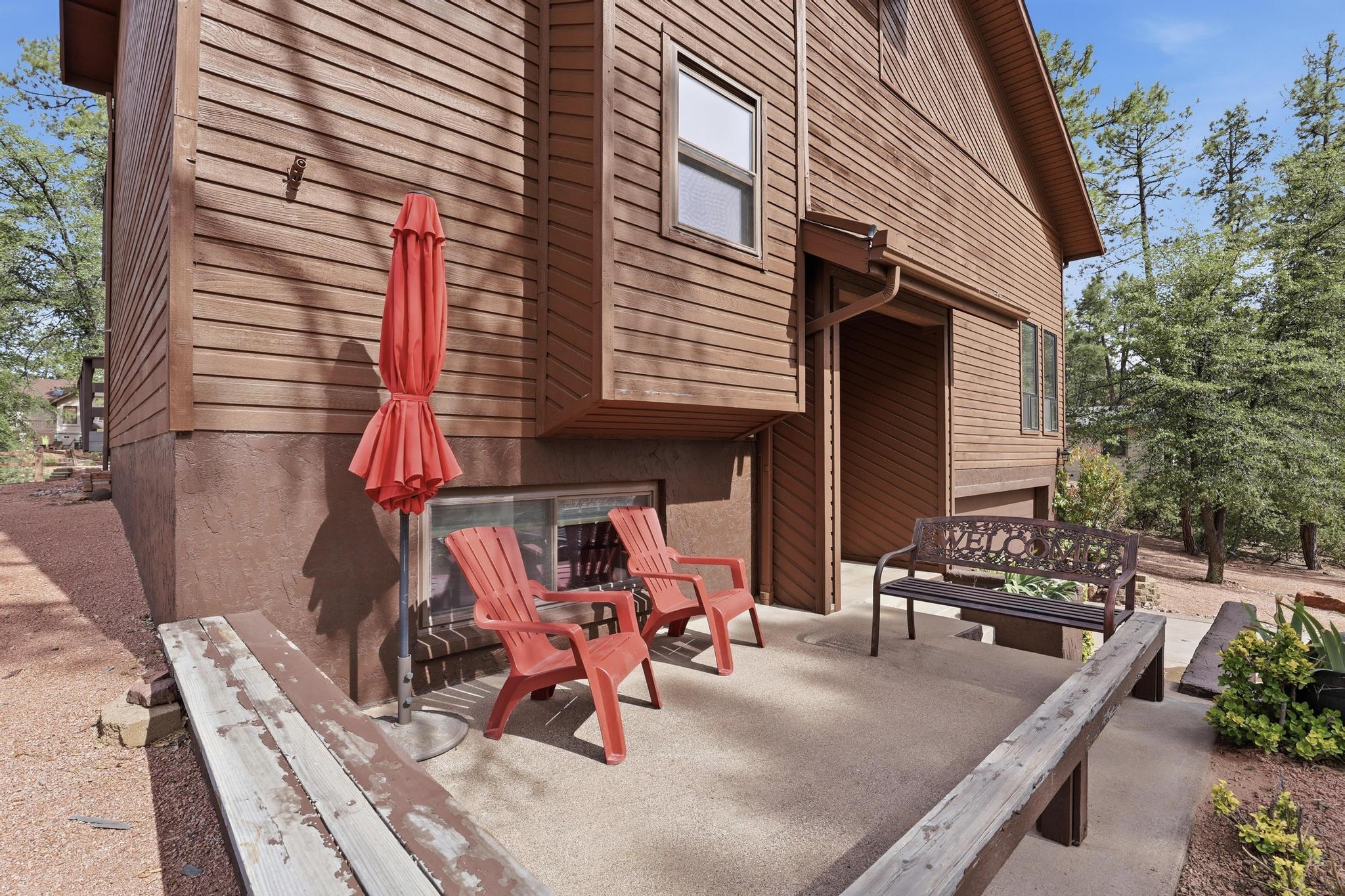 133 N Parkwood Lane