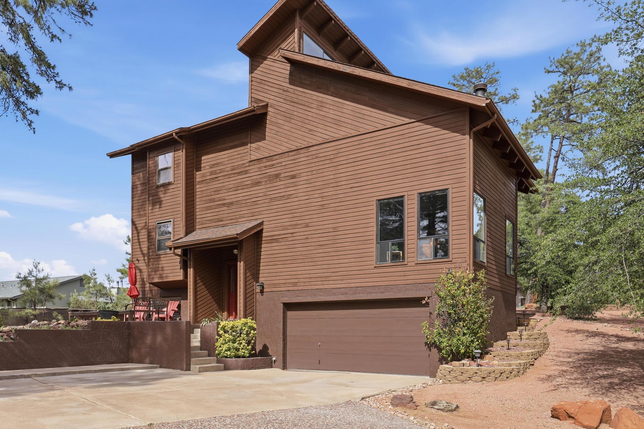 133 N Parkwood Lane