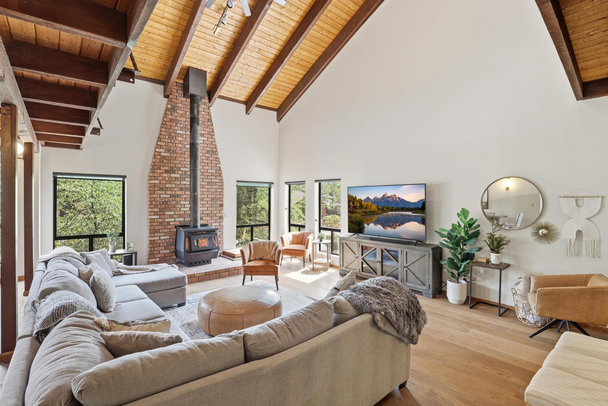 133 N Parkwood Lane