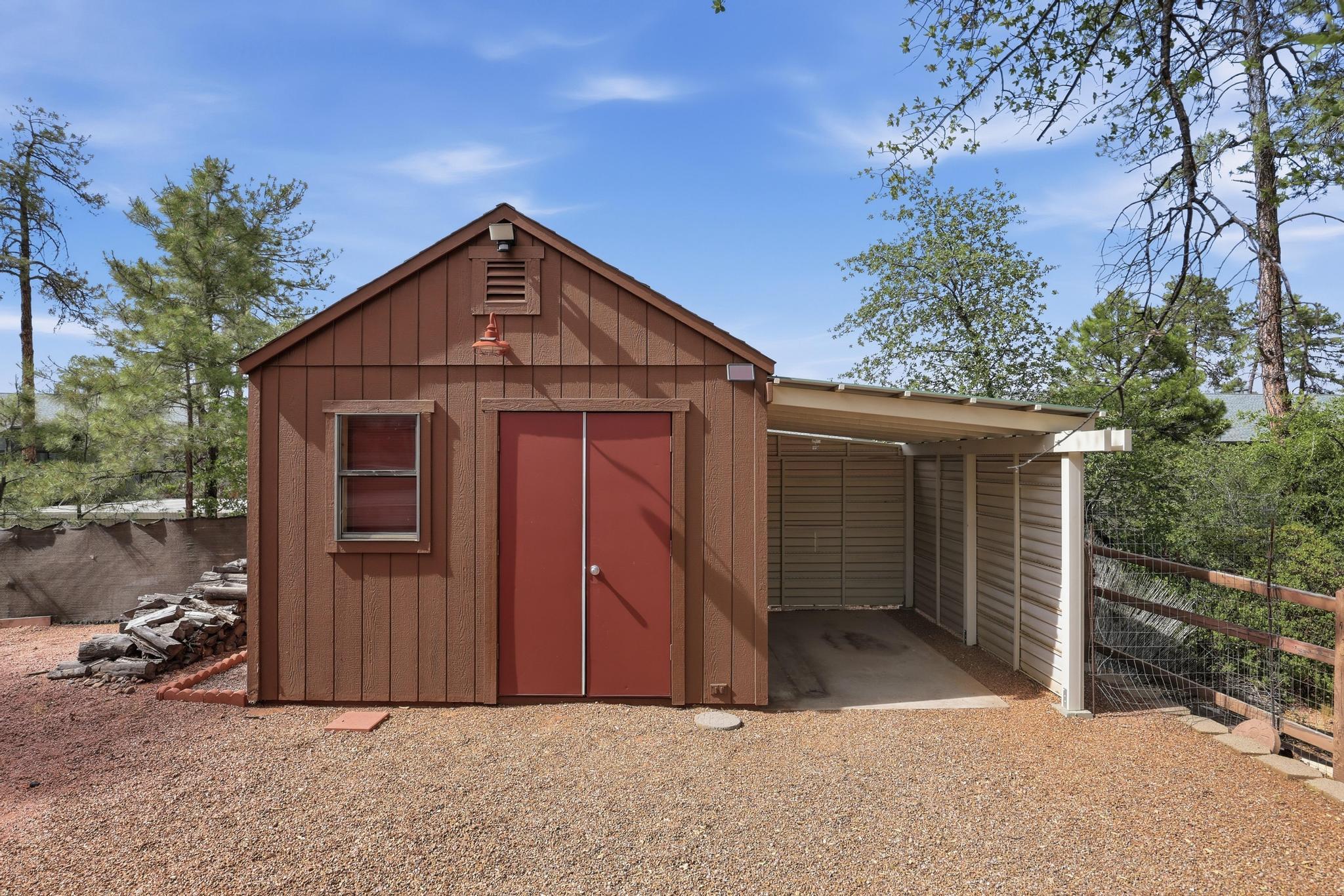 133 N Parkwood Lane